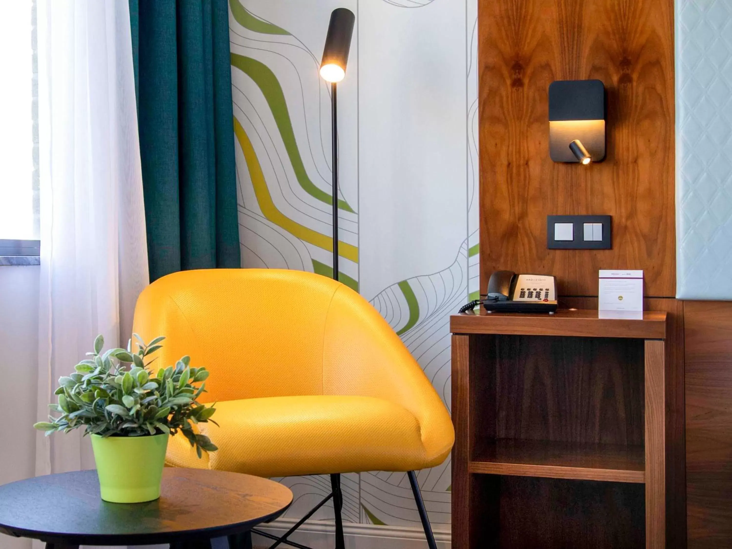 Bedroom, Seating Area in Mercure Antwerp City Centre