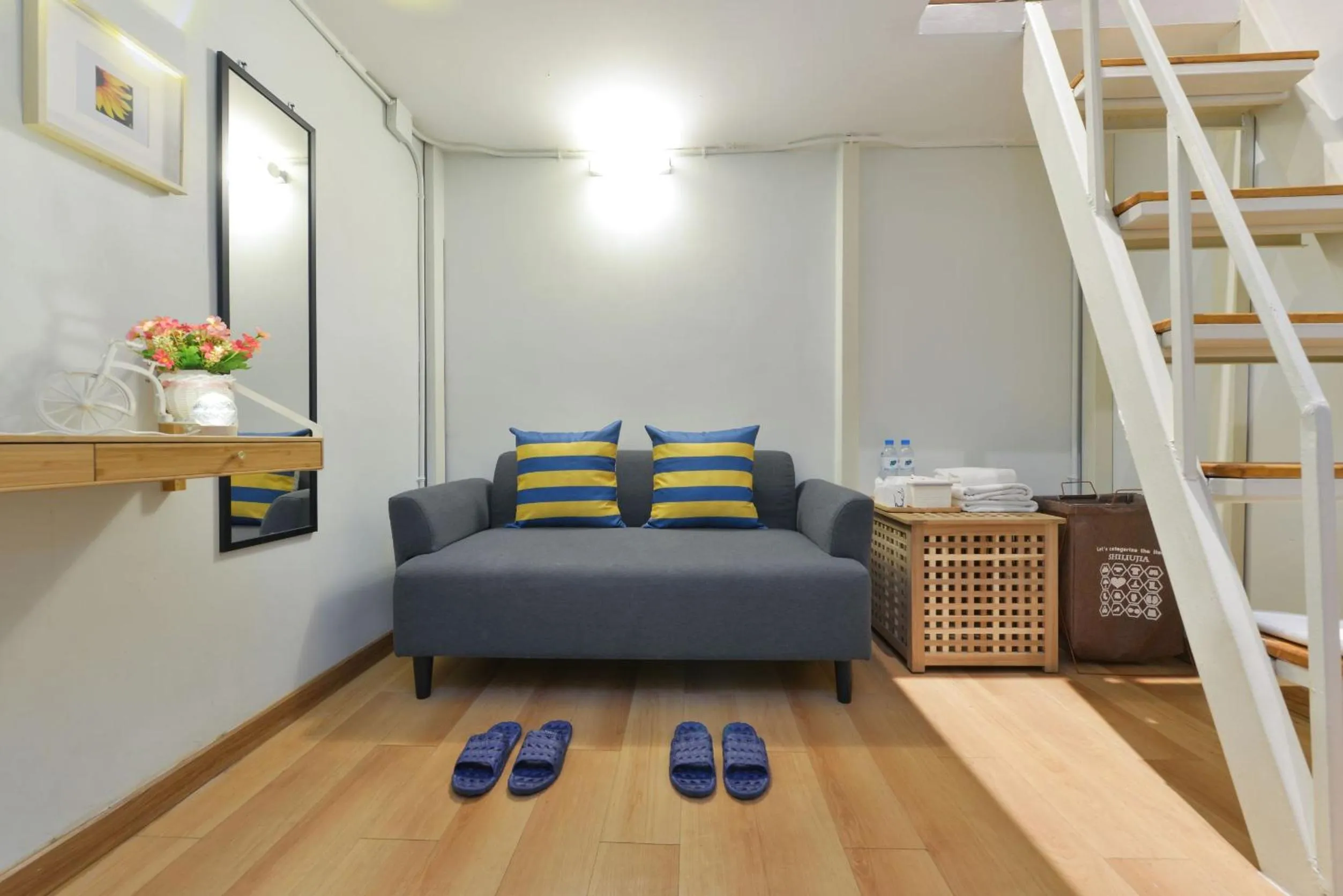 Photo of the whole room in StayAt Bedever Bangkok Hotel