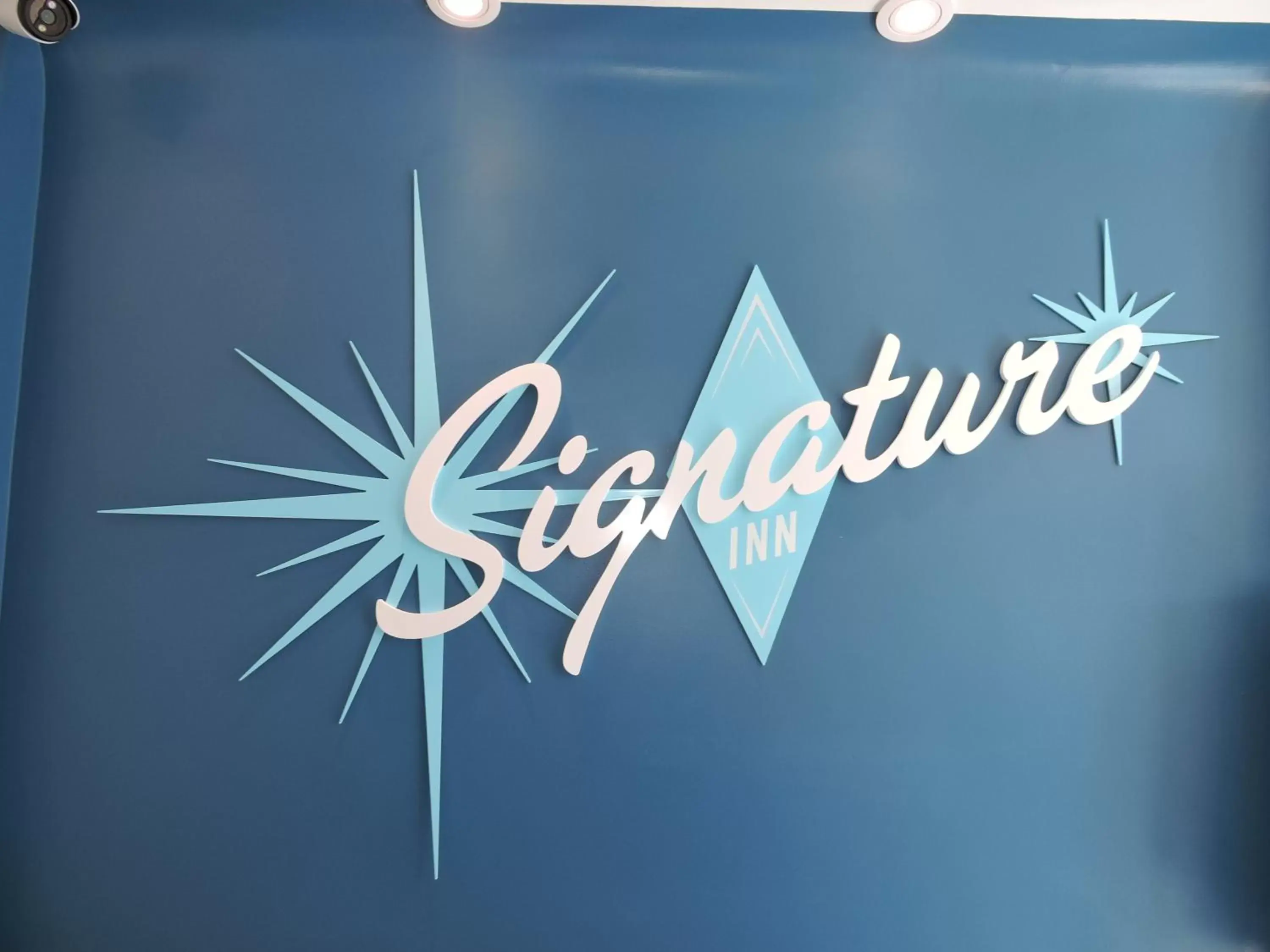 Logo/Certificate/Sign in Signature Inn Eugene