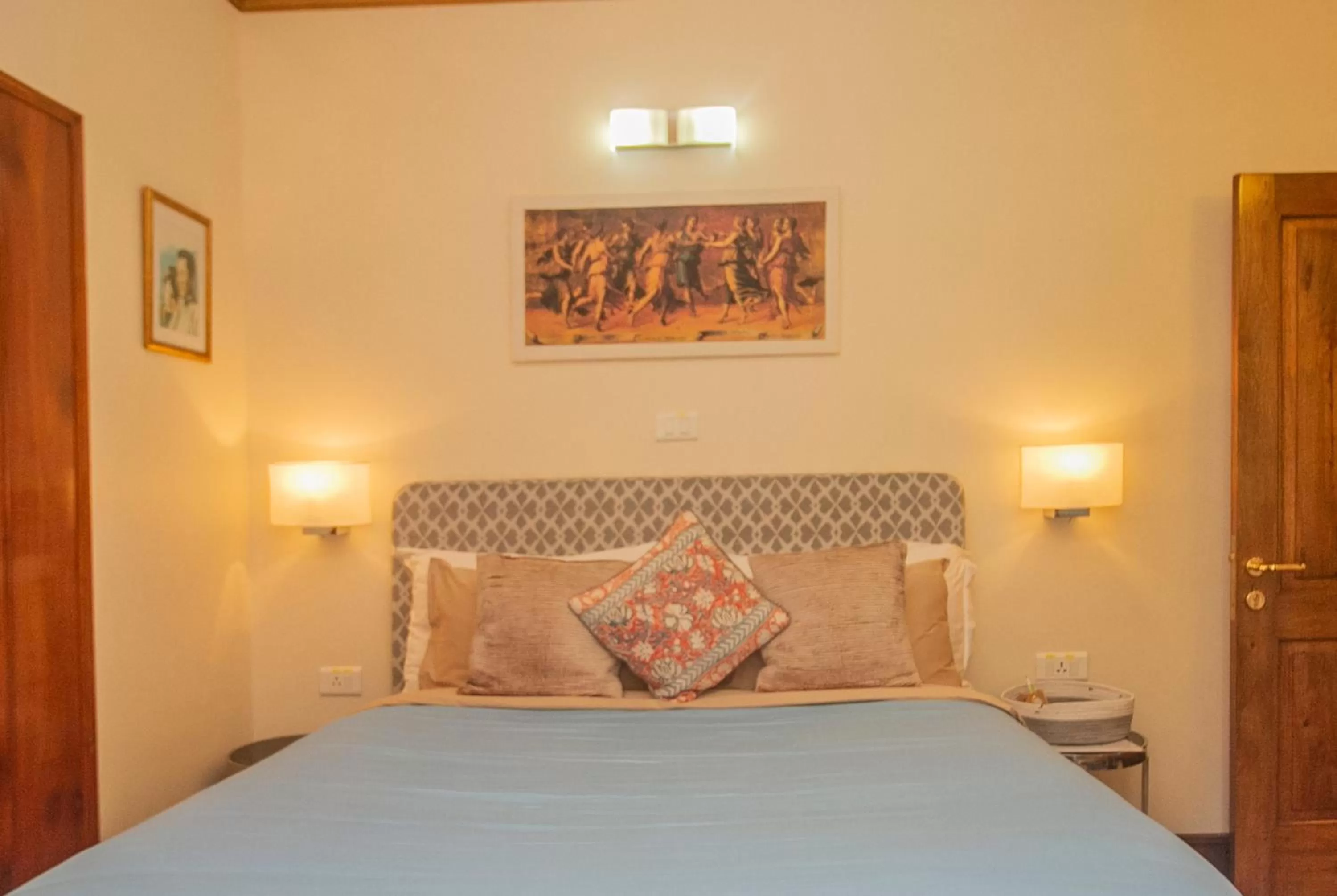 Bed in Amritara Luxury Villa Tosca, Gangtok