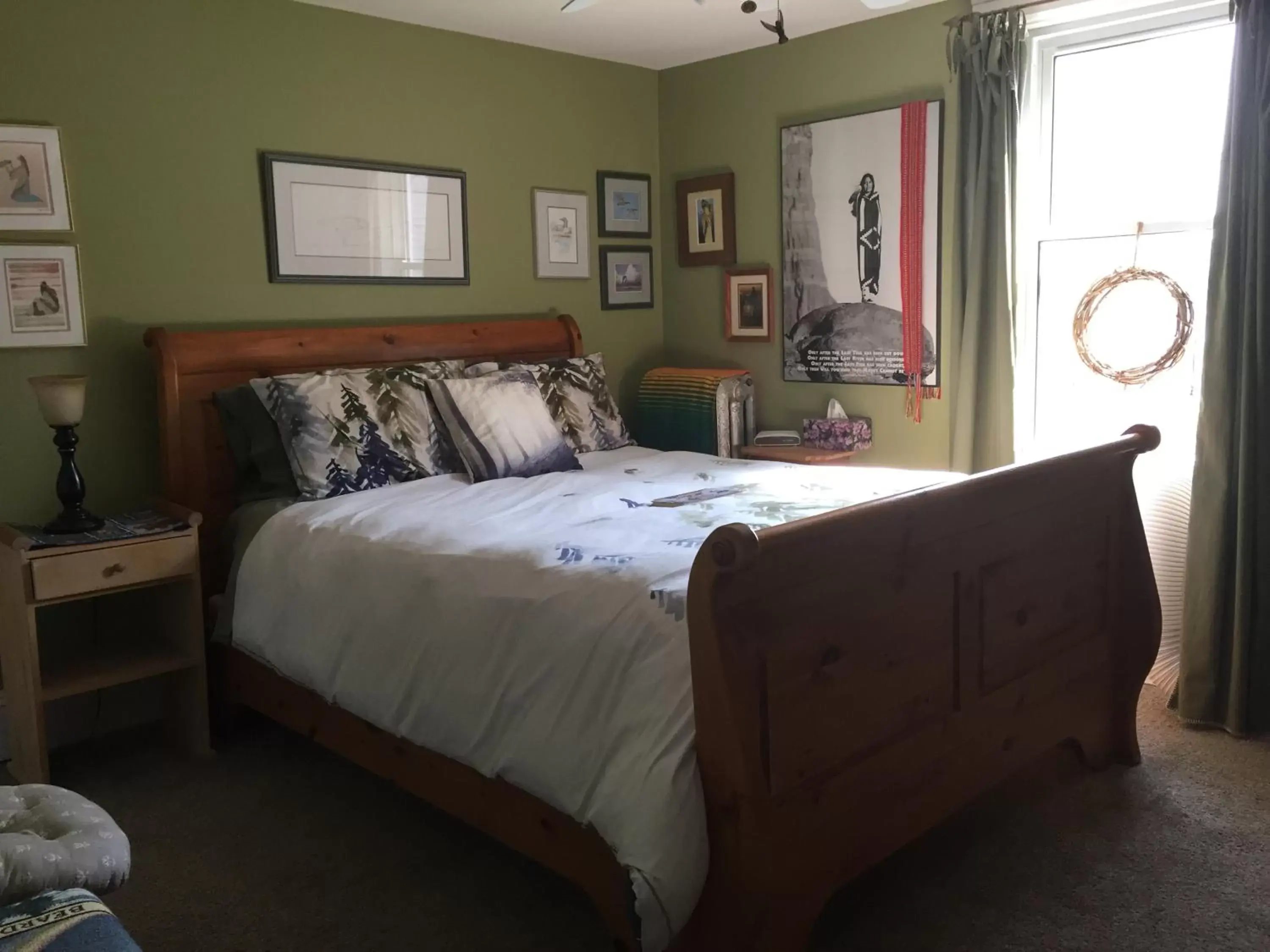 Photo of the whole room, Bed in Bondy House Bed & Breakfast