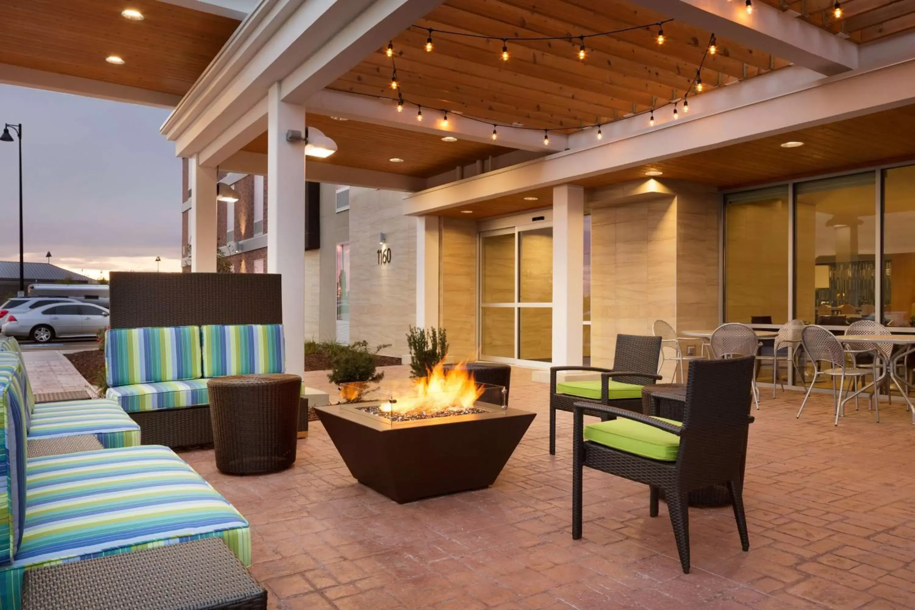 Patio in Home2 Suites by Hilton Idaho Falls