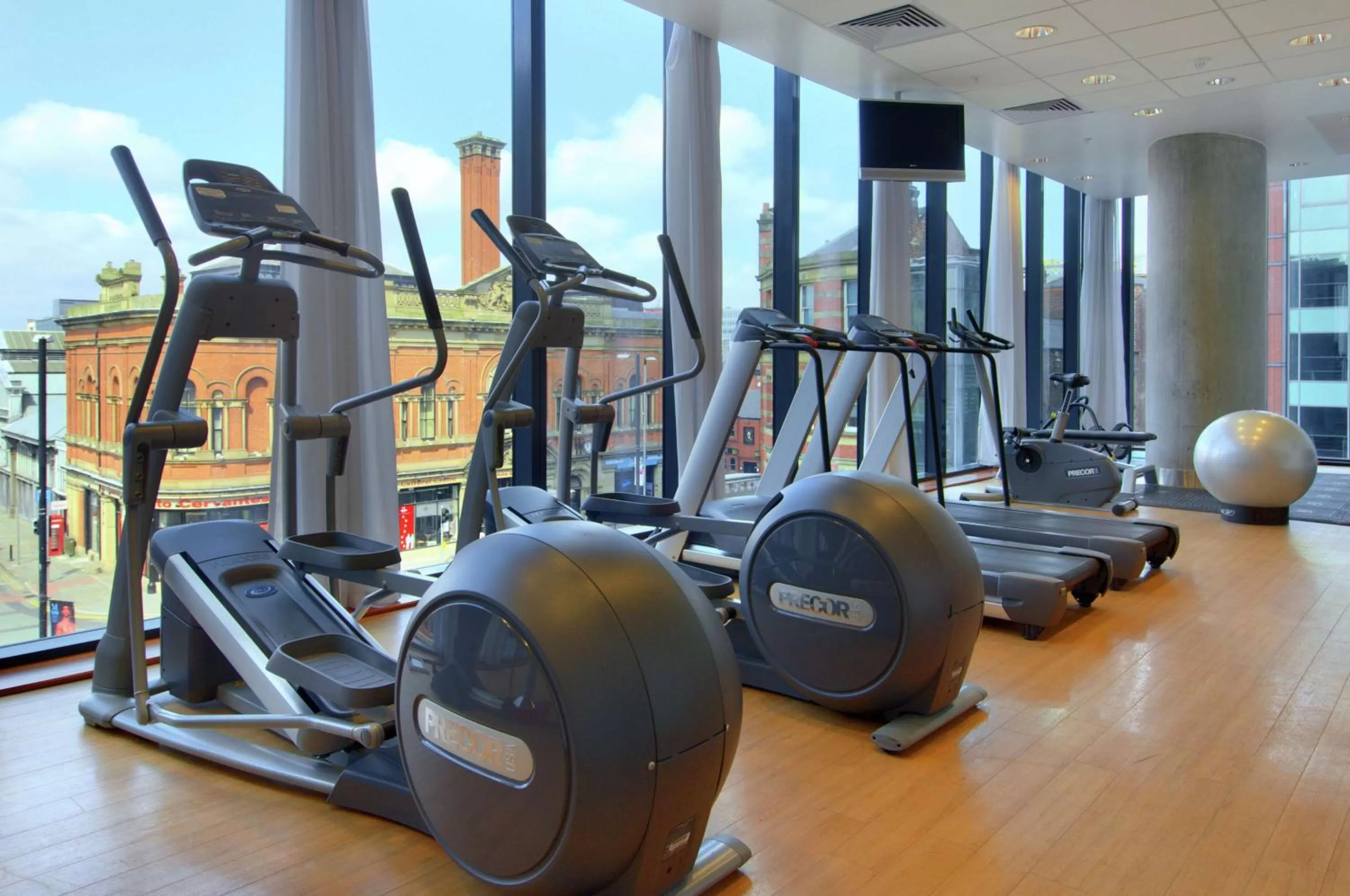 Fitness centre/facilities in Hilton Manchester Deansgate