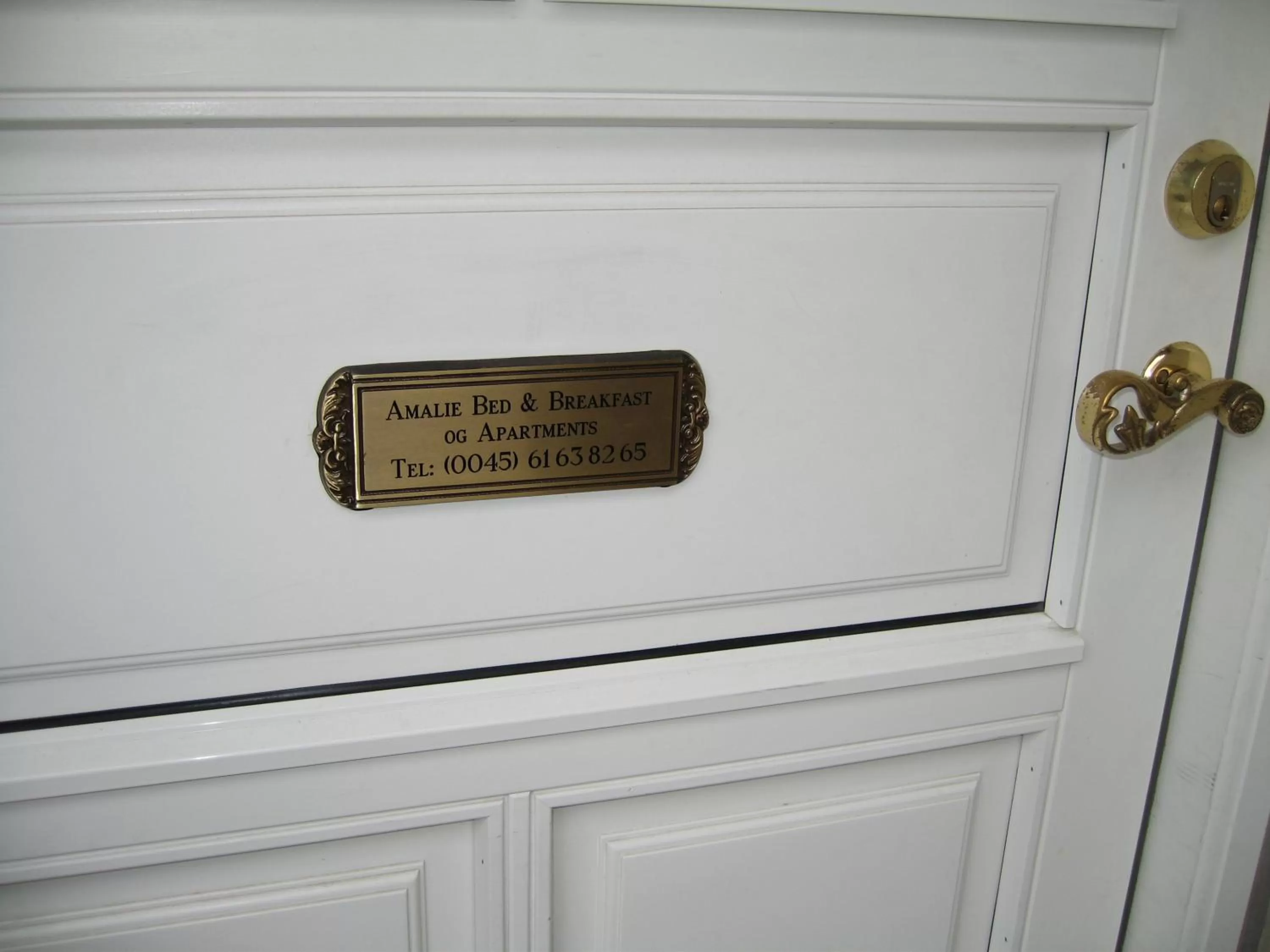 Property logo or sign in Amalie Bed and Breakfast & Apartments