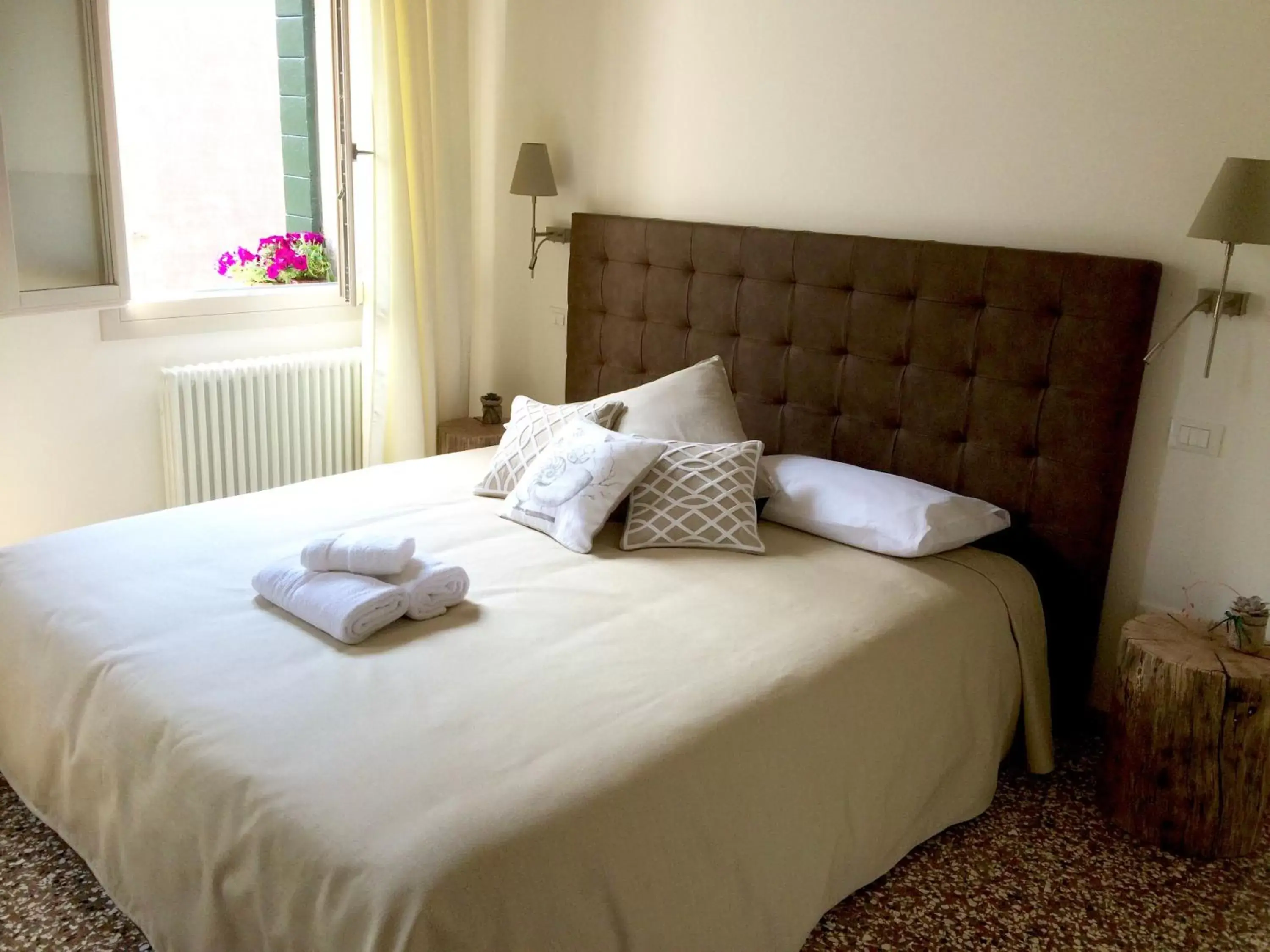 Bed in B&B Al Pozzo di Luce