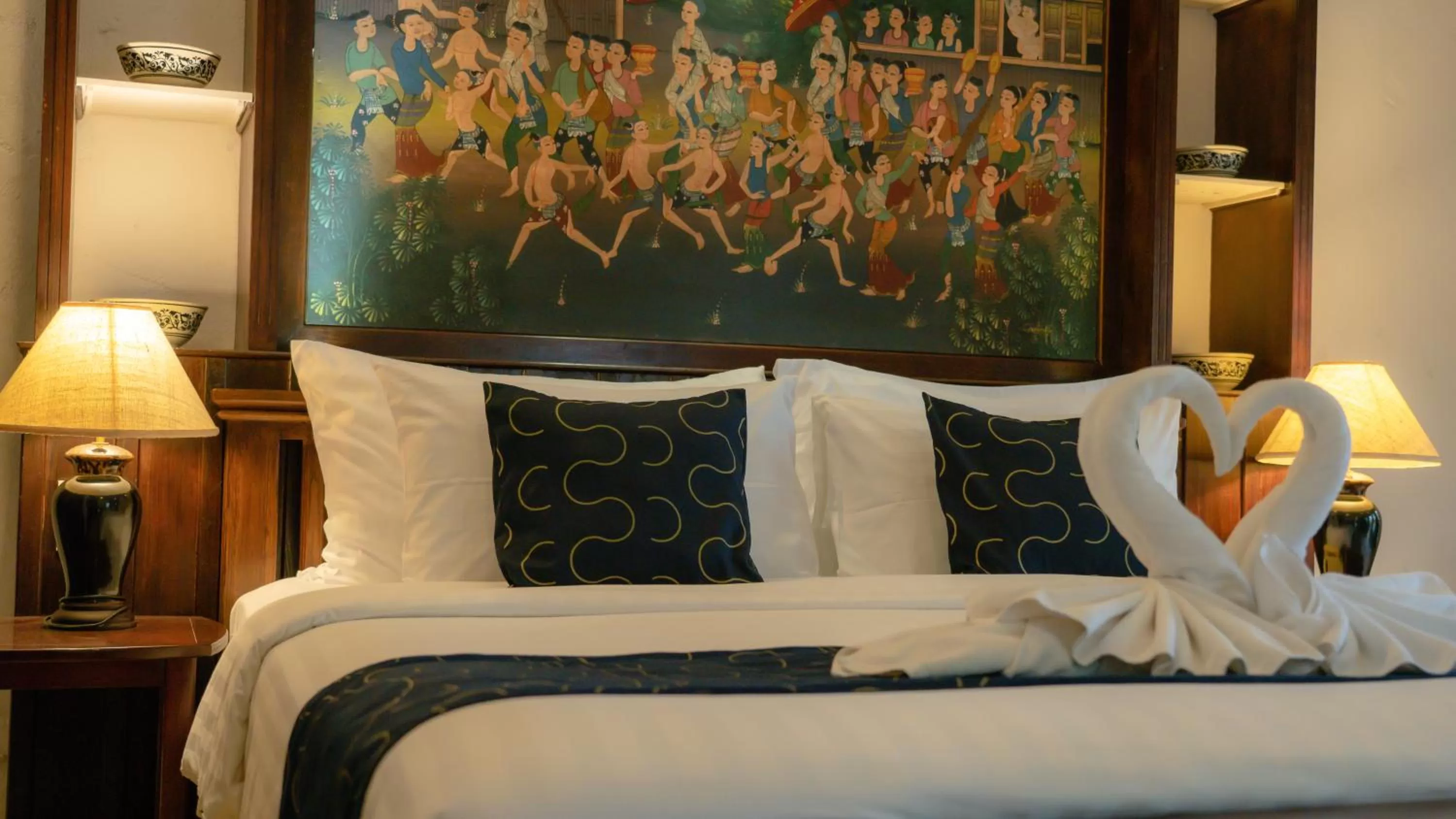 Bed in Cheva Gallery Boutique Hotel