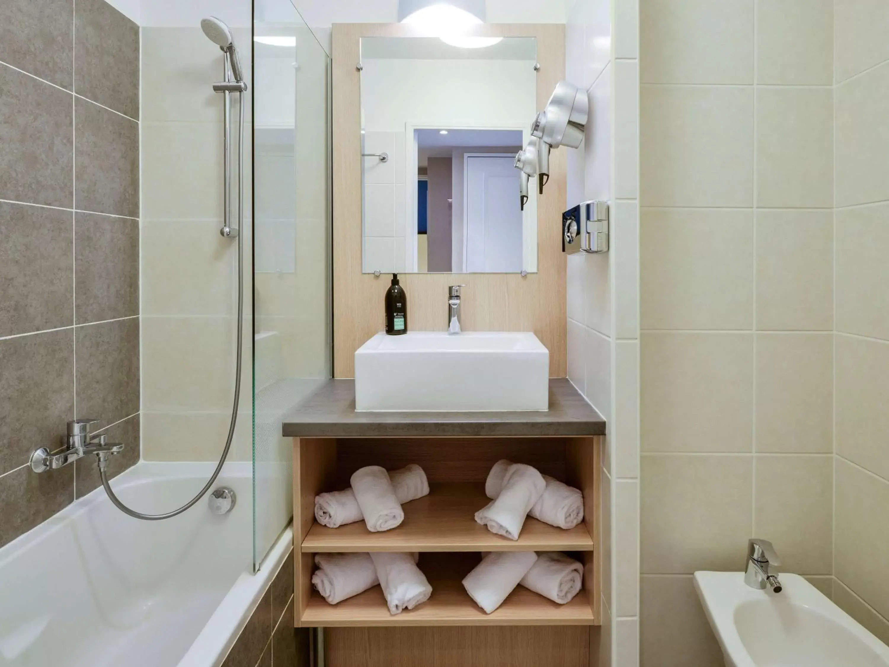 Bathroom in Aparthotel Adagio Monaco Monte Cristo