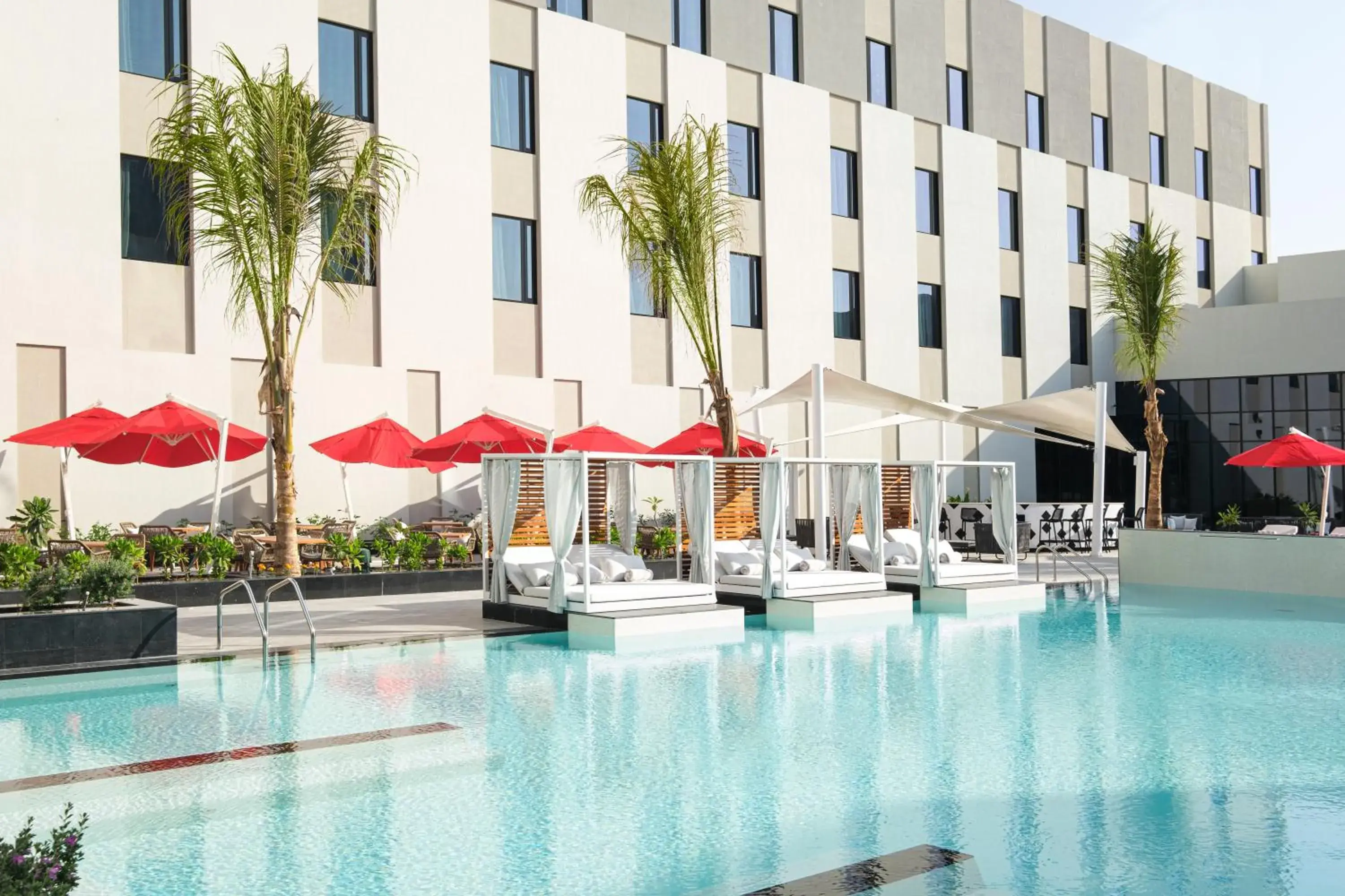 Swimming Pool in Avani Muscat Hotel & Suites