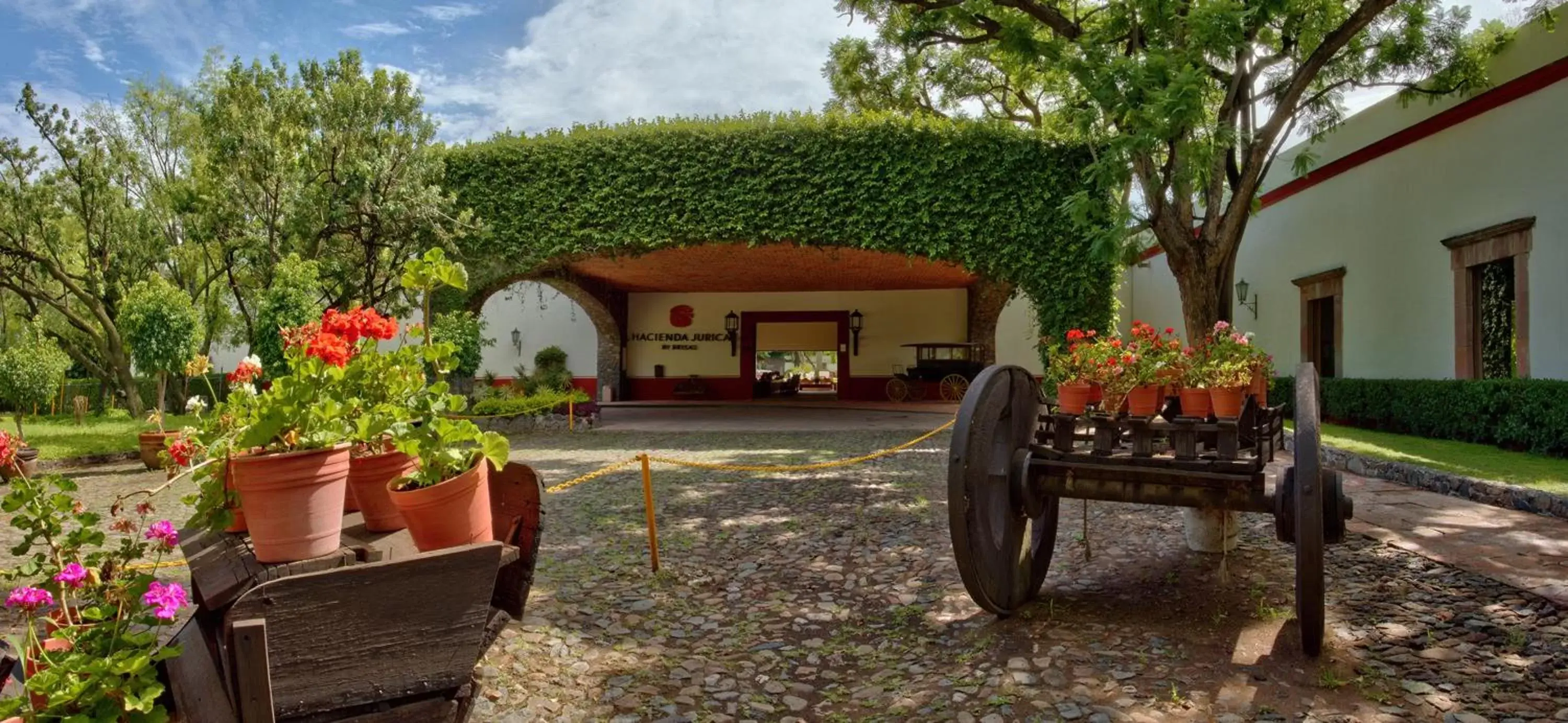 Lobby or reception in Hacienda Jurica by Brisas