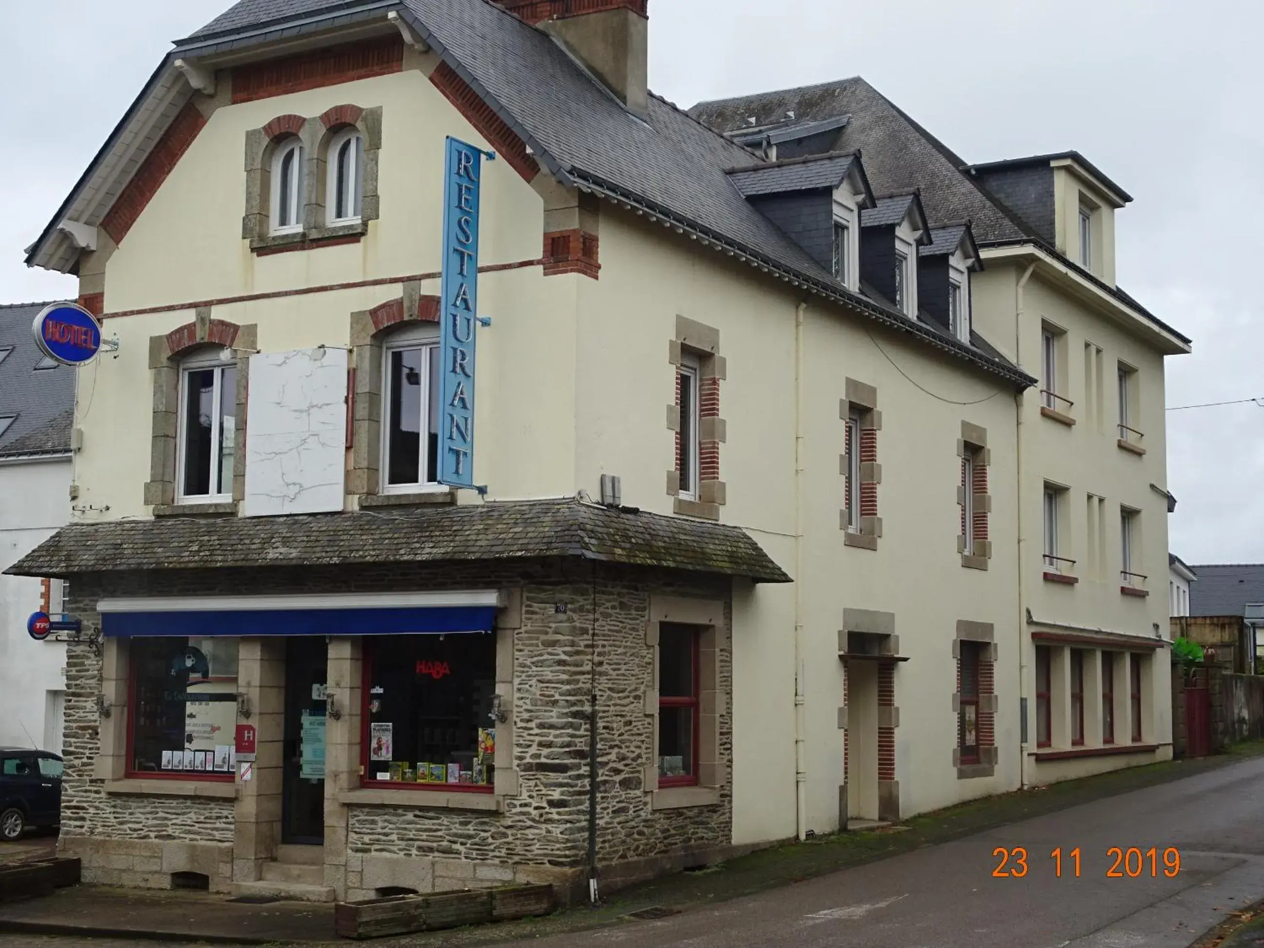 Property Building in Le Ludixarium