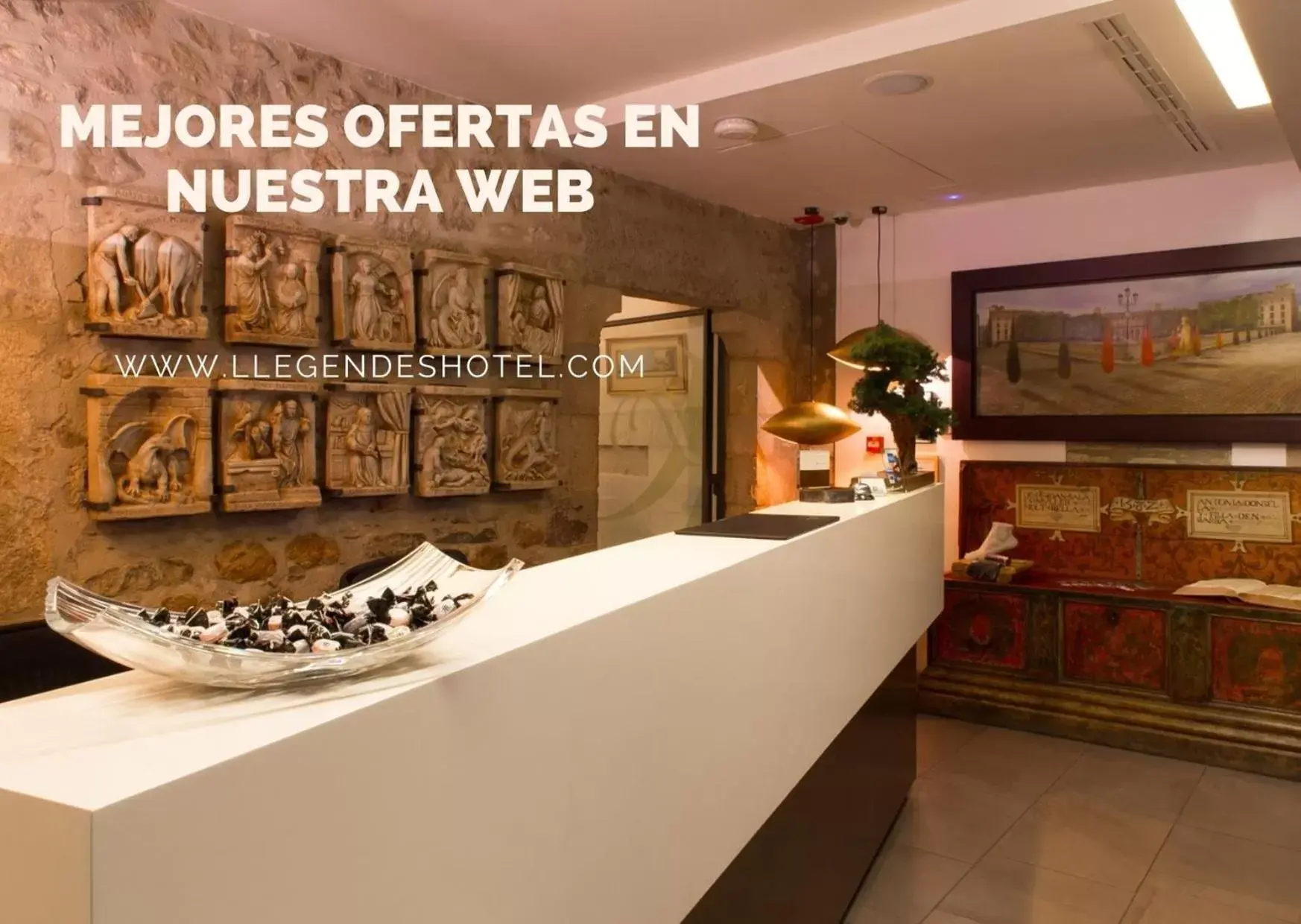 Lobby or reception in Hotel Museu Llegendes de Girona