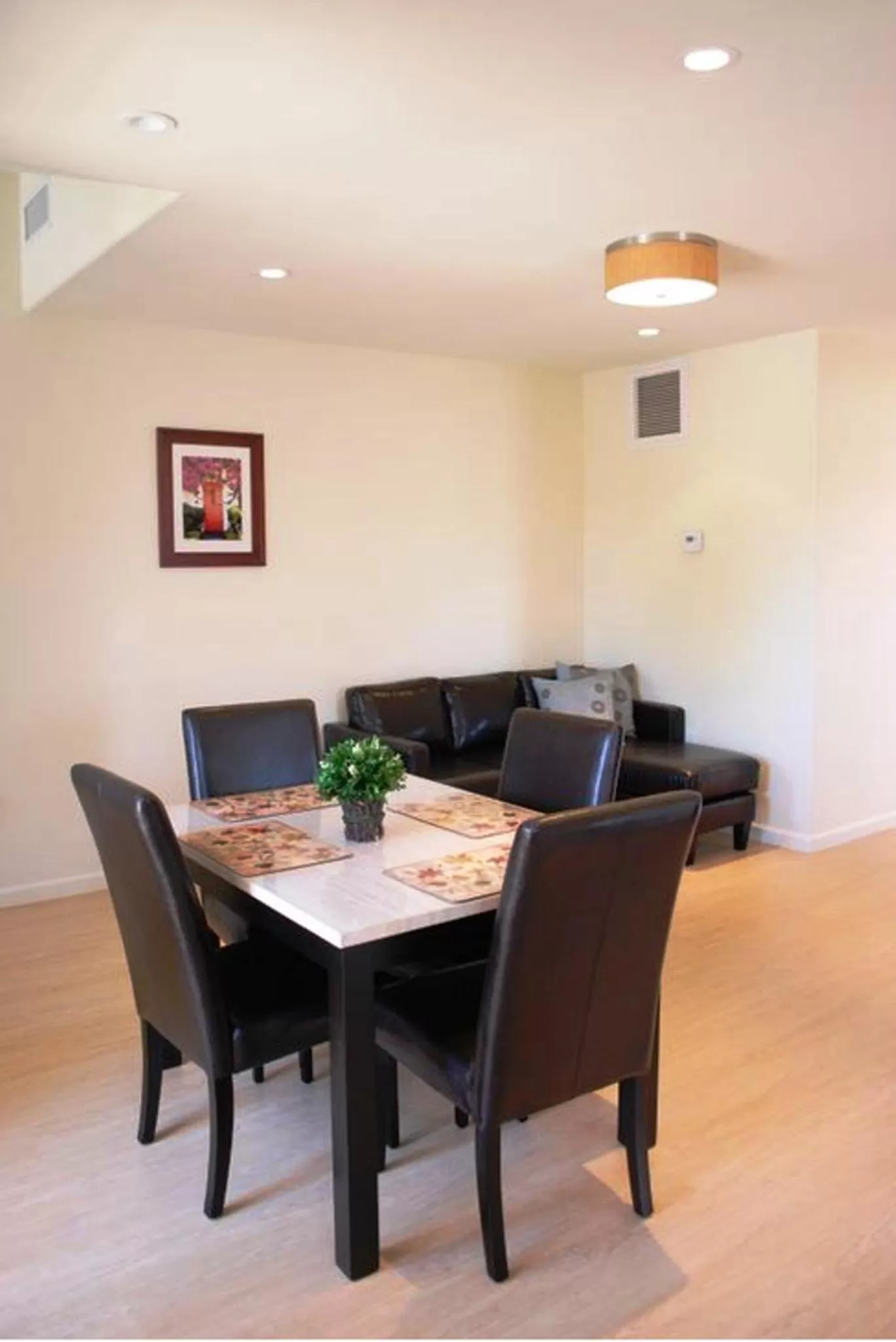 Day in Bella Capri Inn and Suites