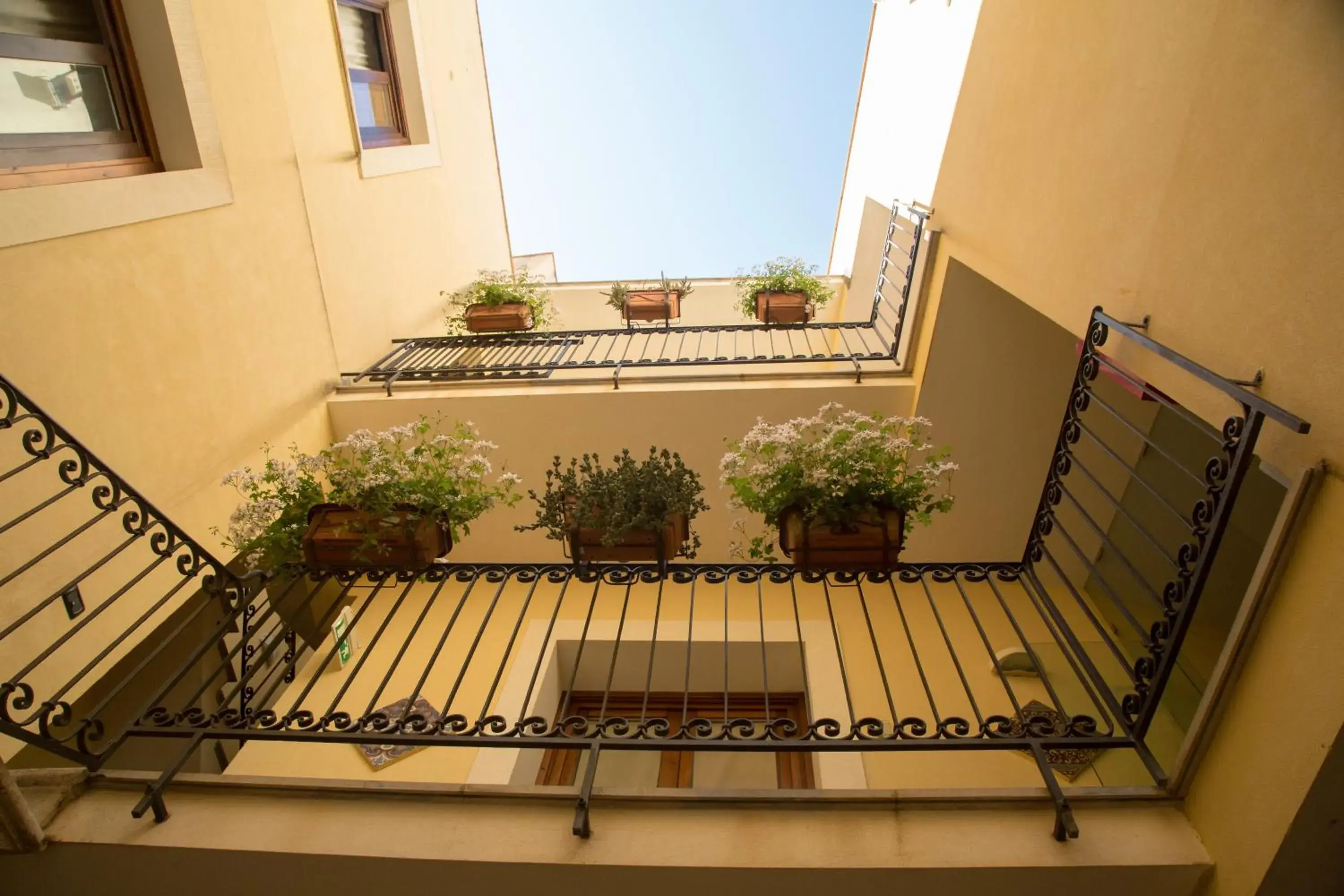 Patio, Balcony/Terrace in SAN DOMENICO residence by BADIA NUOVA