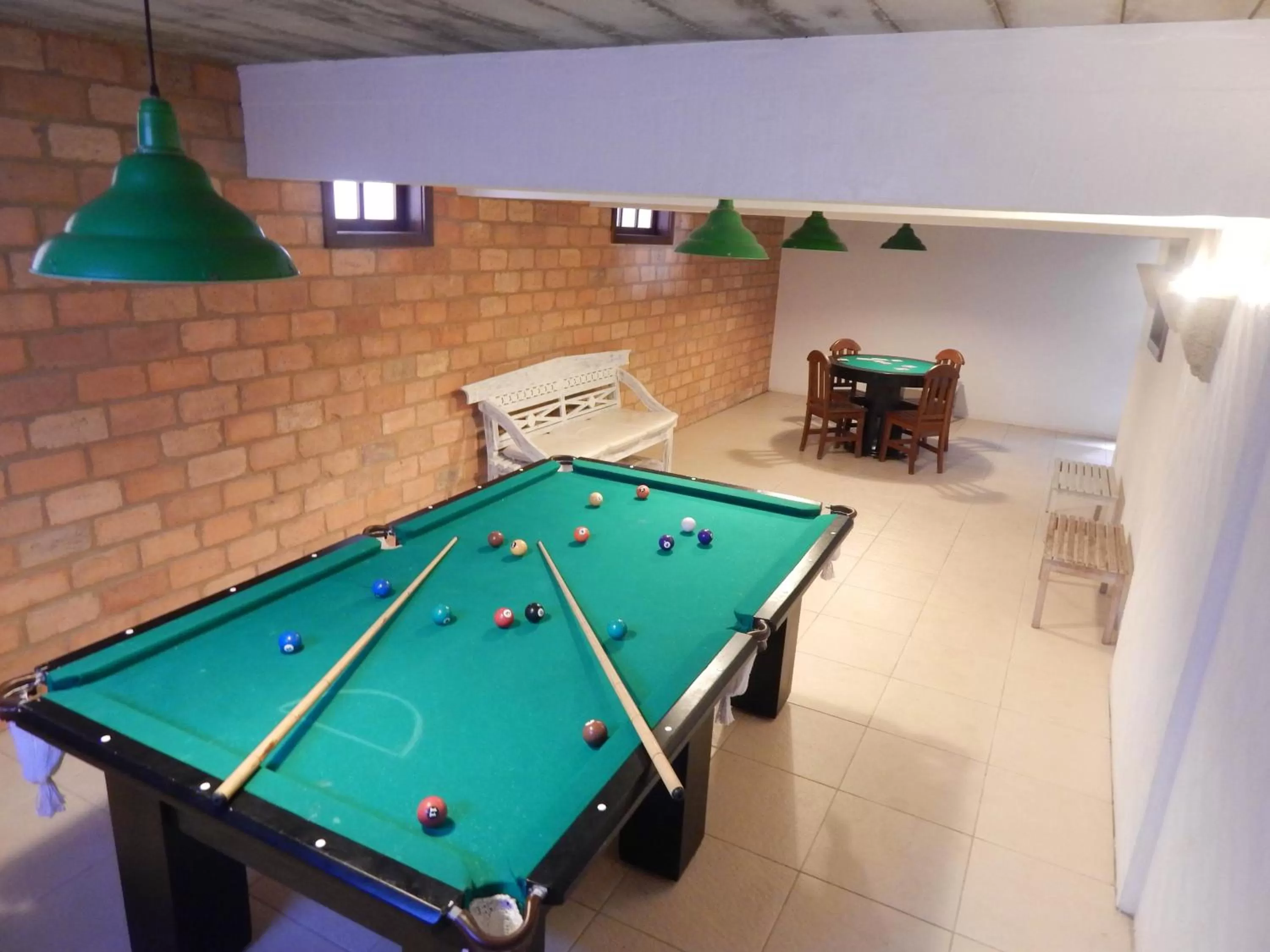 Billiards in Pousada Jataí