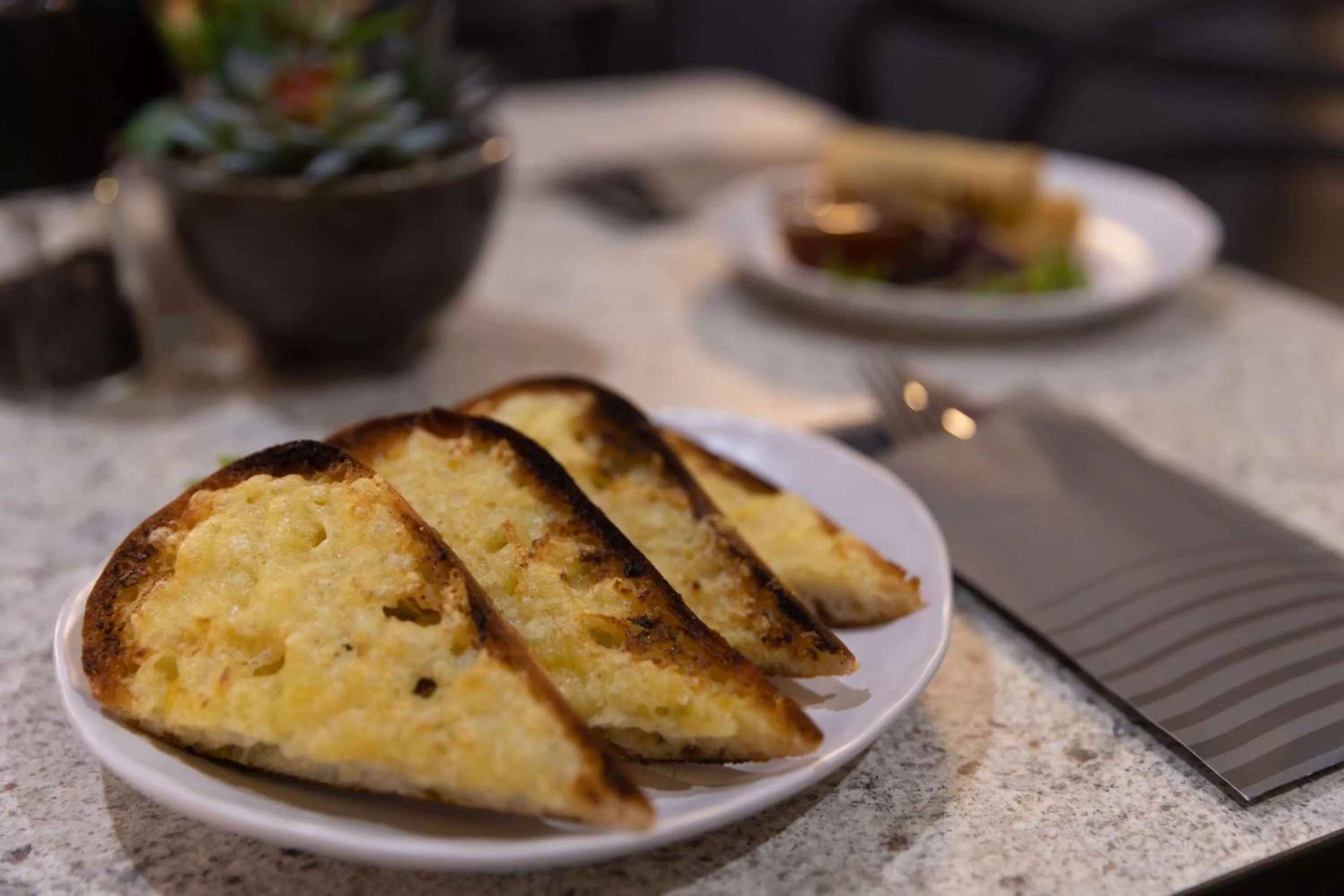 Restaurant/places to eat in Outback Motel Mt Isa