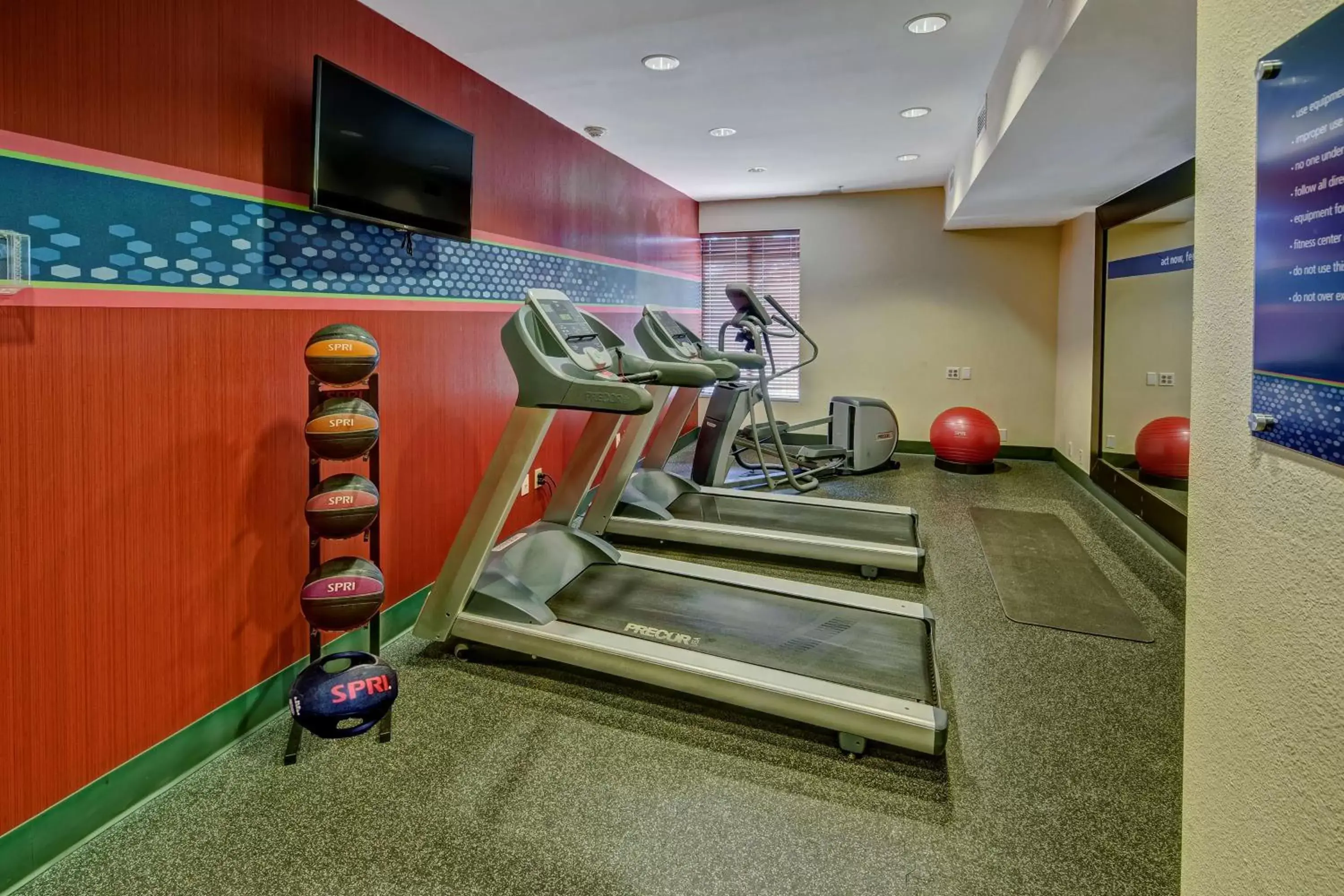 Fitness centre/facilities, Fitness Center/Facilities in Hampton Inn Savannah-I-95-North
