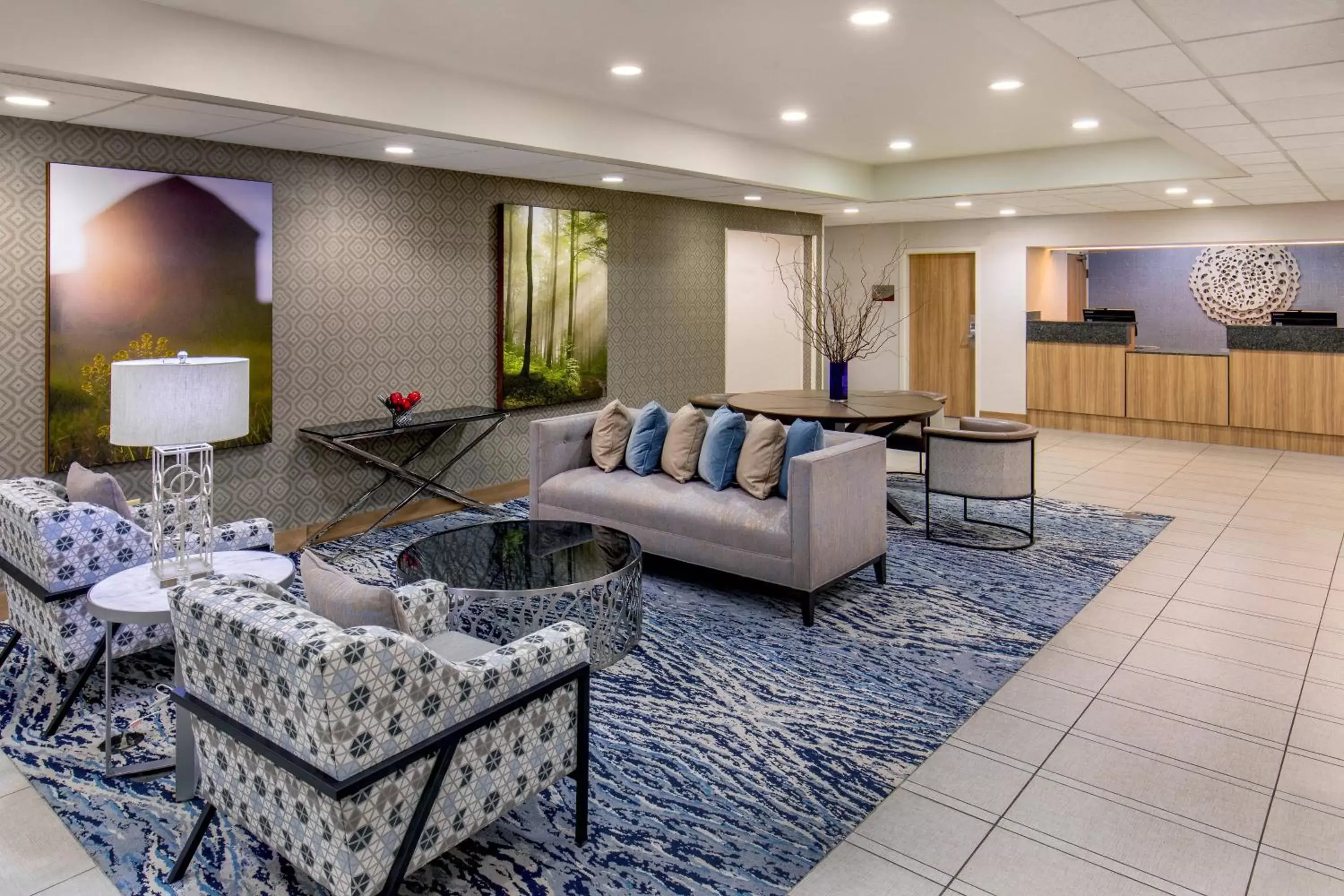 Lobby or reception in Fairfield Inn & Suites Lancaster