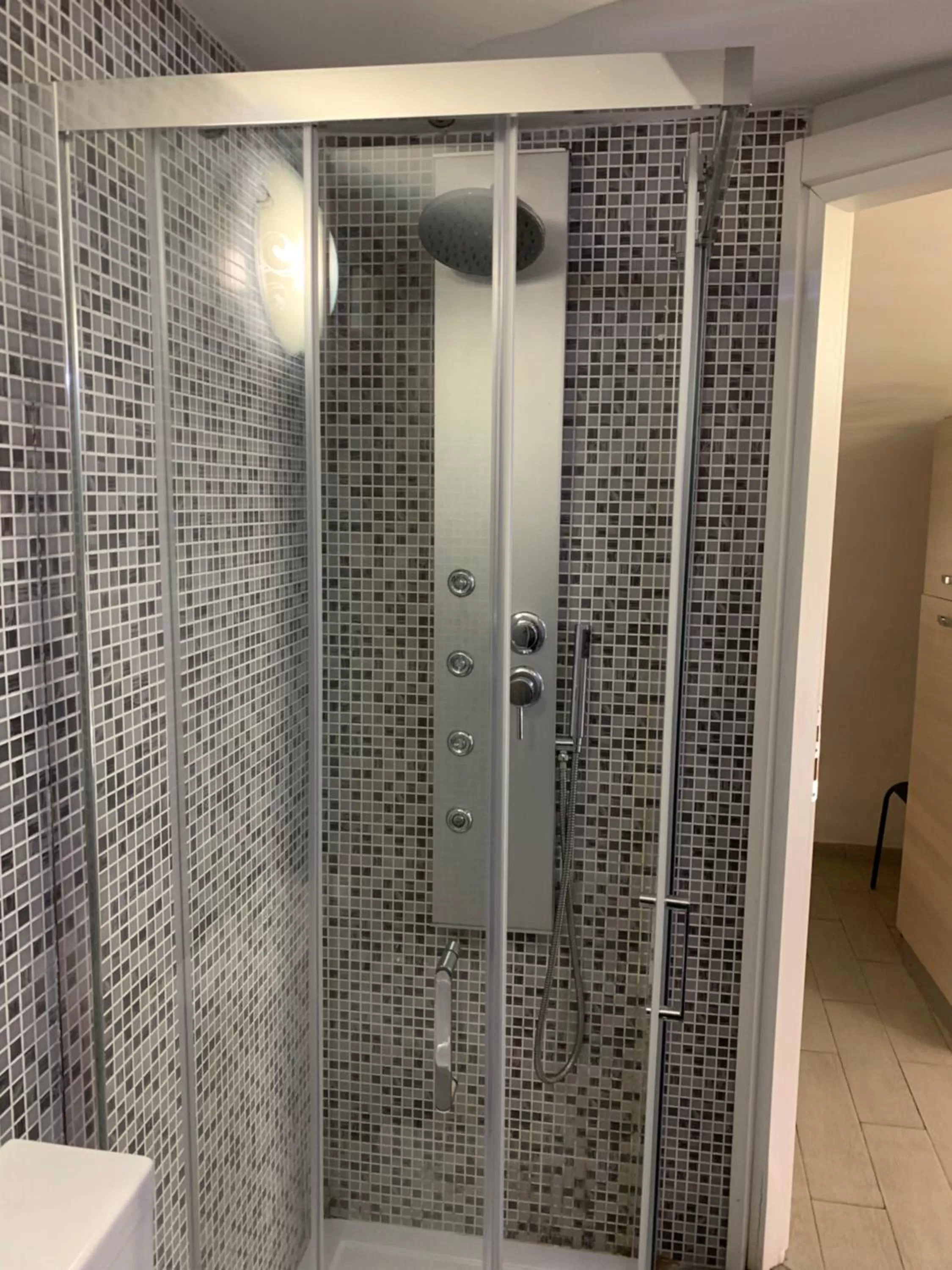 Bathroom in Duca di Uzeda Bed and Breakfast