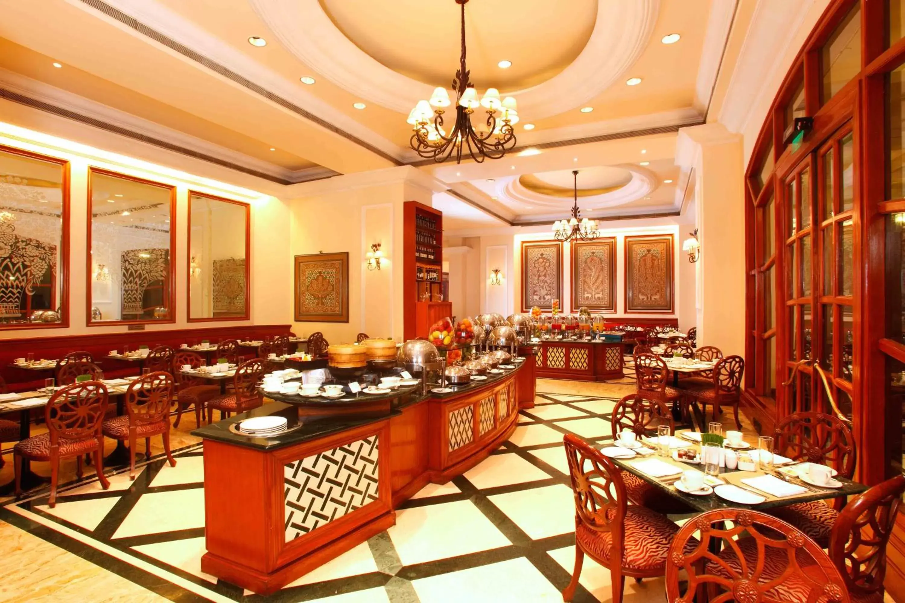 Restaurant/places to eat in Eros Hotel New Delhi, Nehru Place Restaurant/places to eat in Eros Hotel New Delhi, Nehru Place