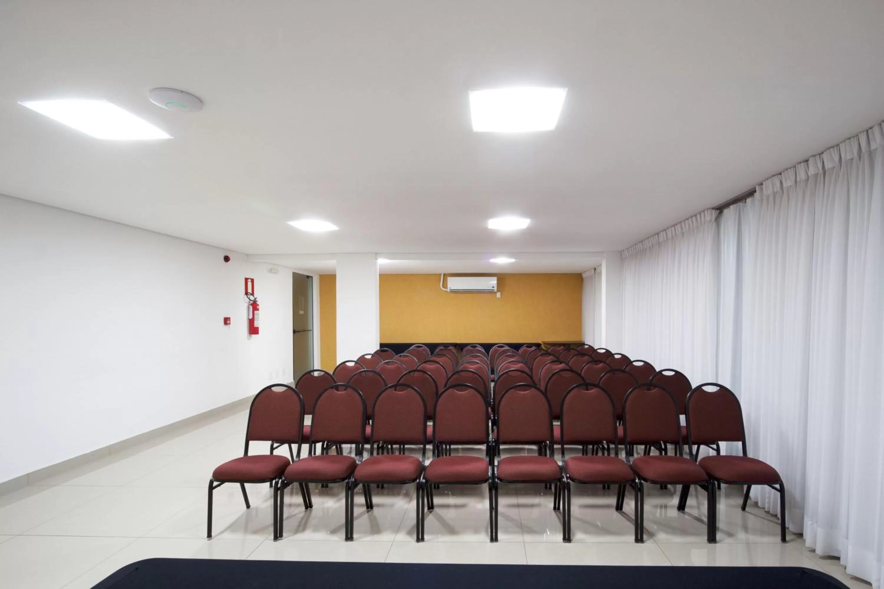 Business facilities in Stop Inn Plus Pampulha