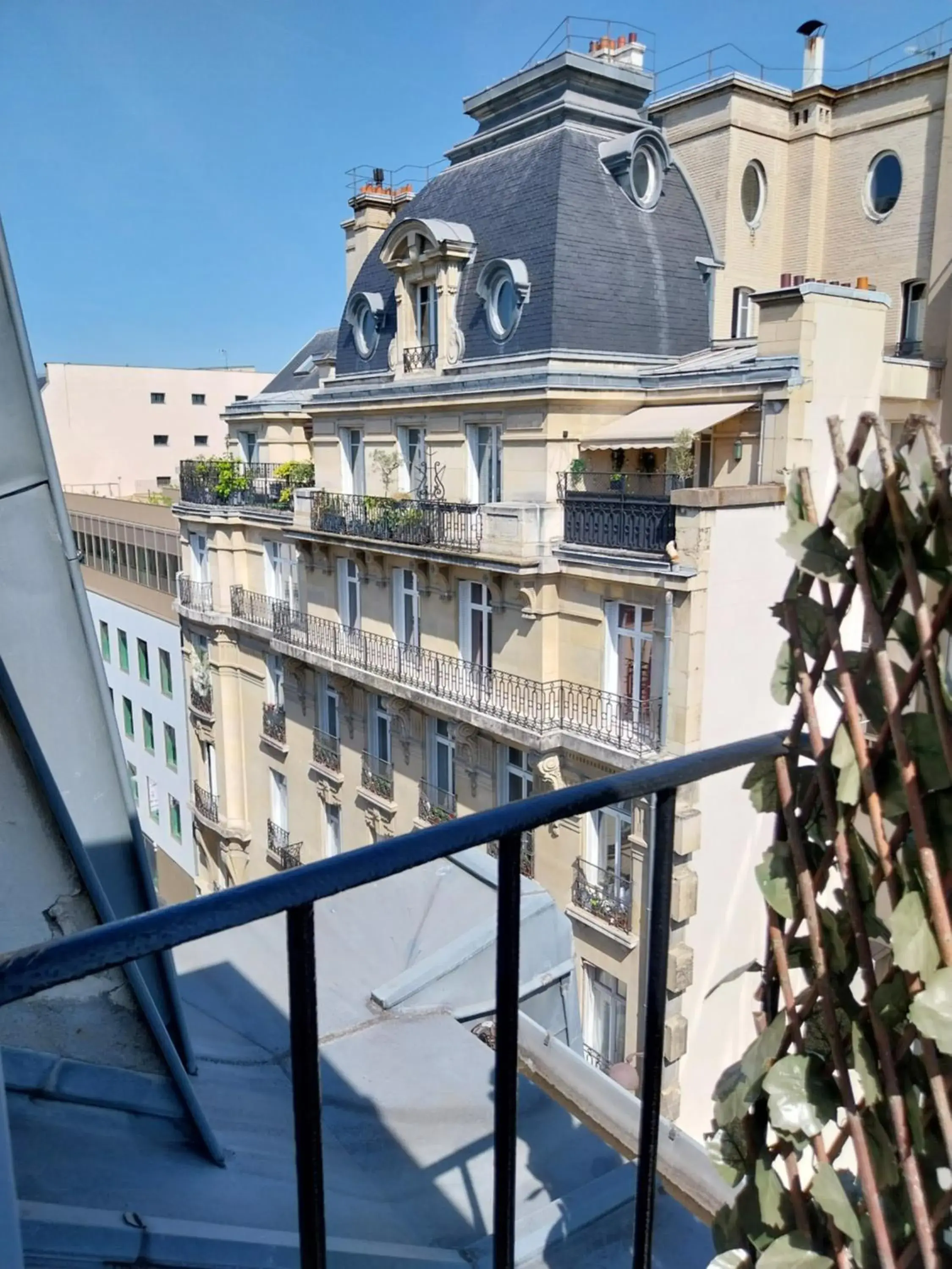 City view, Balcony/Terrace in HOTEL ALISON