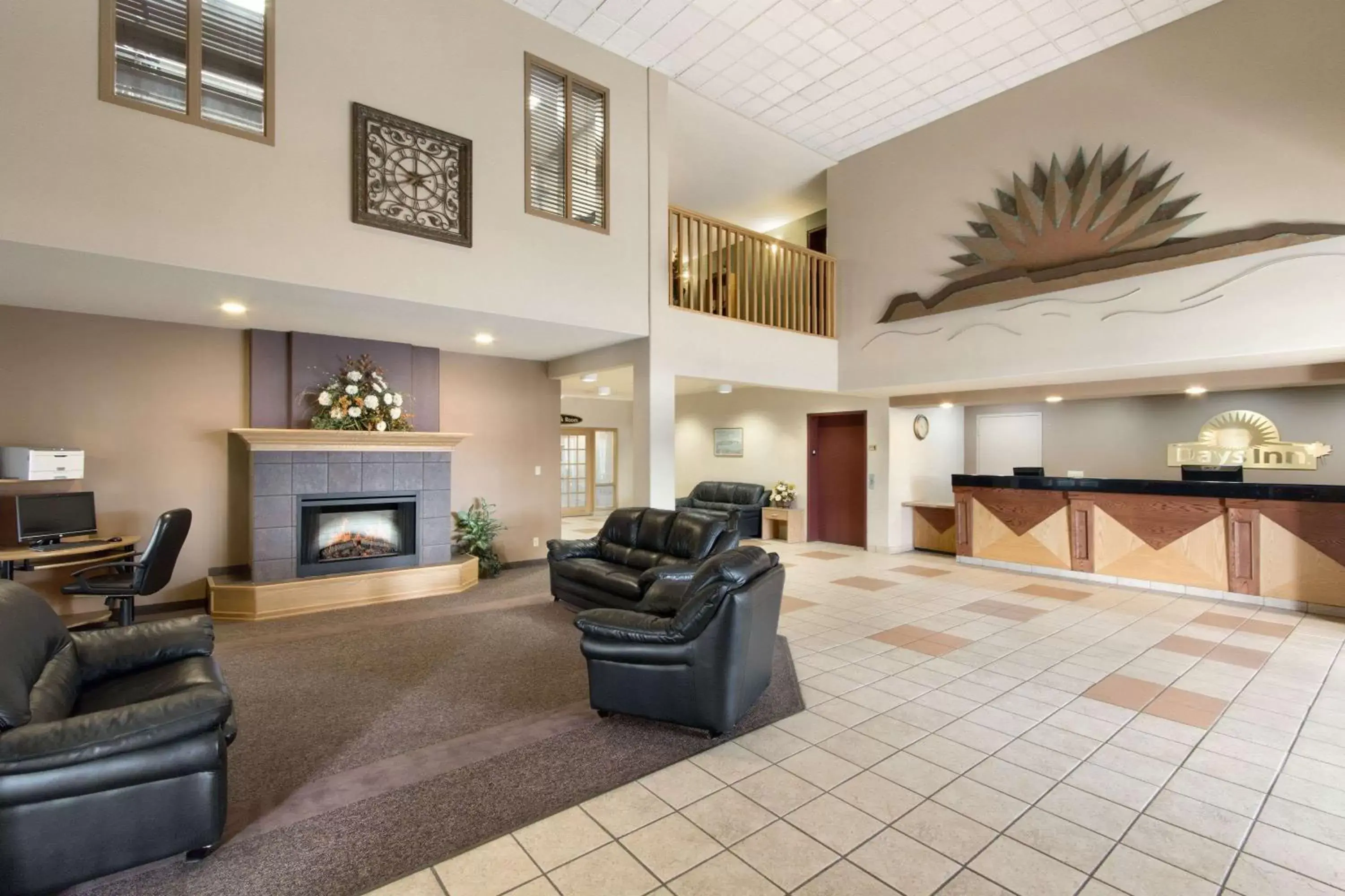 Lobby or reception, Lobby/Reception in Days Inn & Suites by Wyndham Thunder Bay