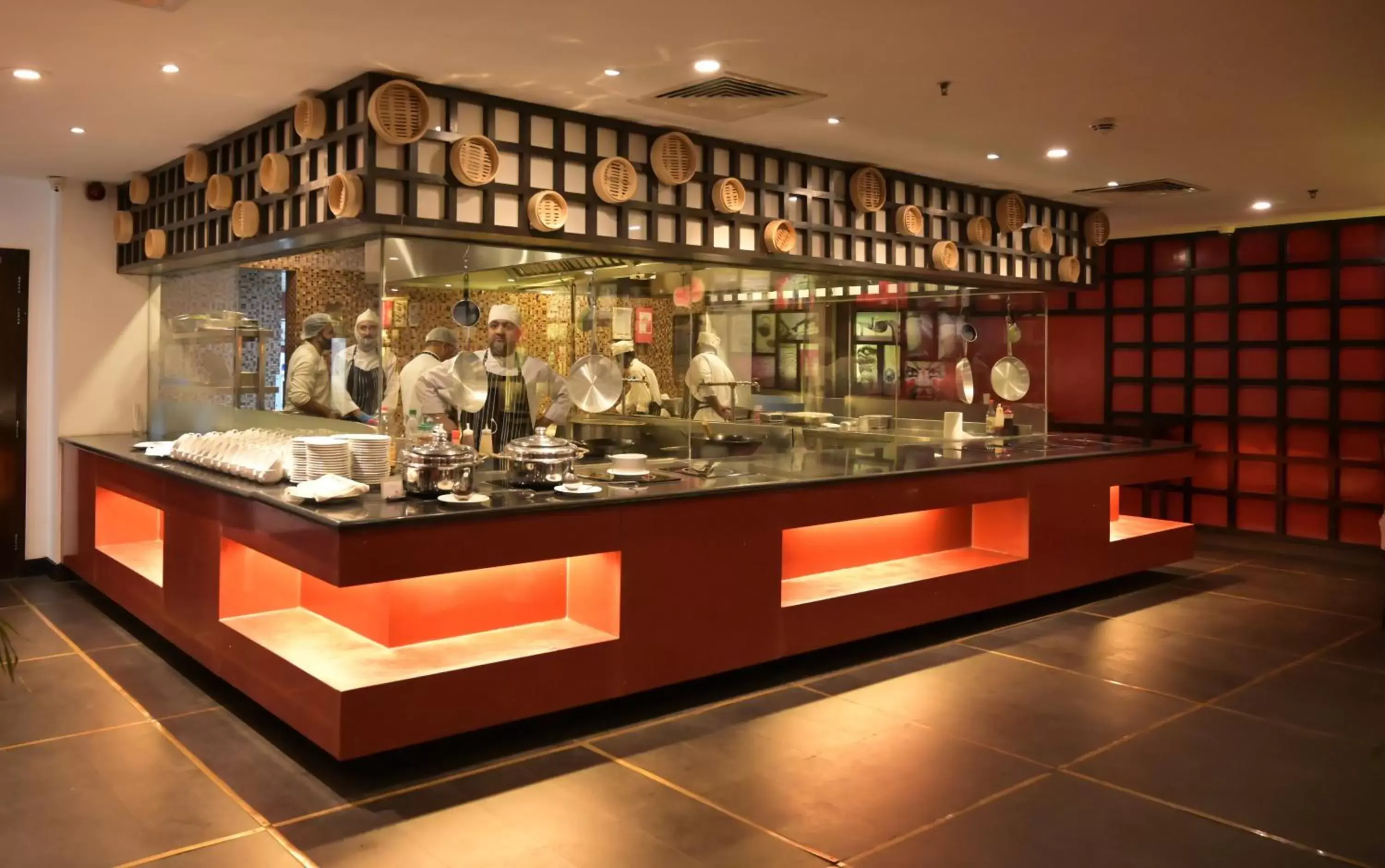 Restaurant/places to eat in Karachi Marriott Hotel