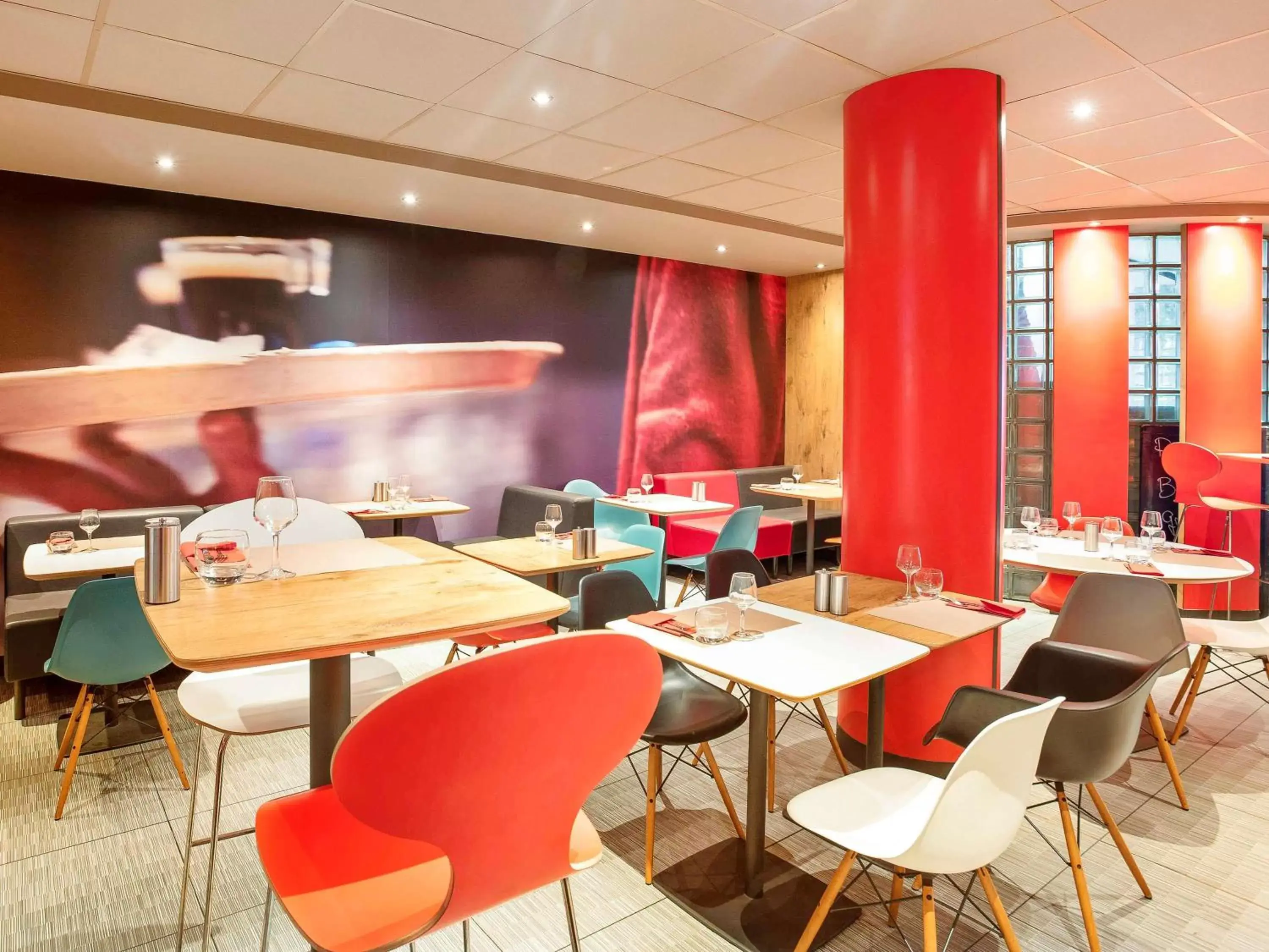 Other, Restaurant/Places to Eat in ibis Lorient Centre Gare