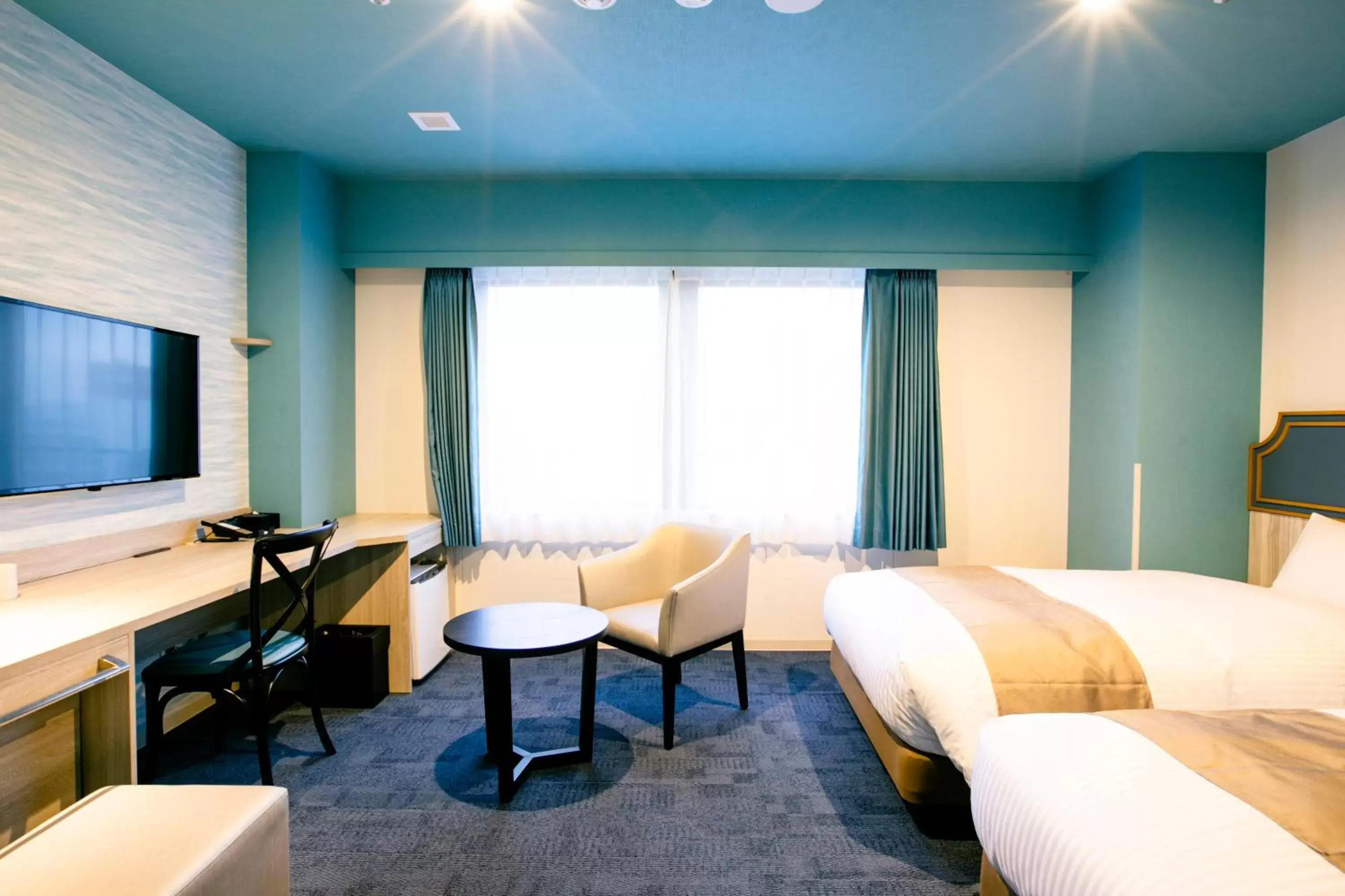 Photo of the whole room, Seating Area in Hotel Wing International Select Kumamoto