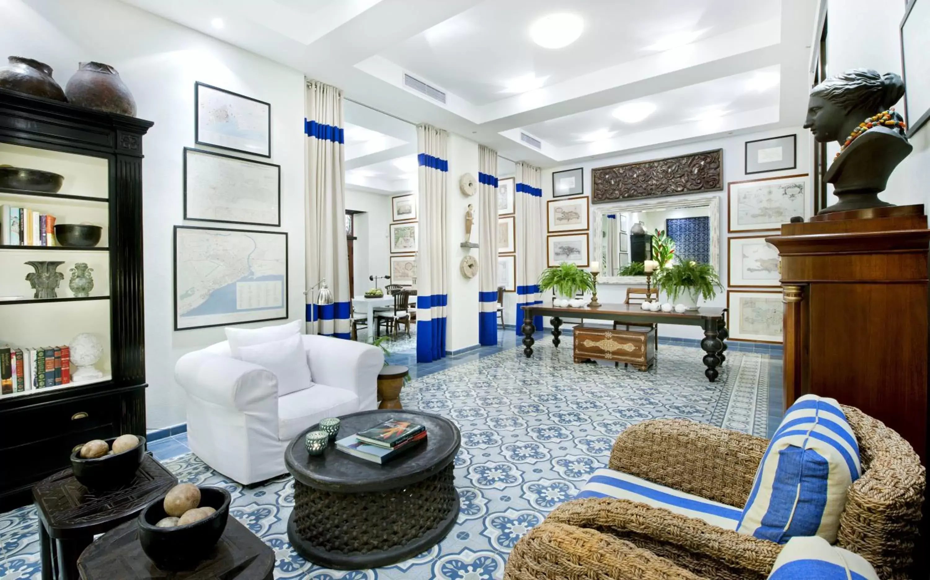 Living room, Lobby/Reception in Casas del XVI