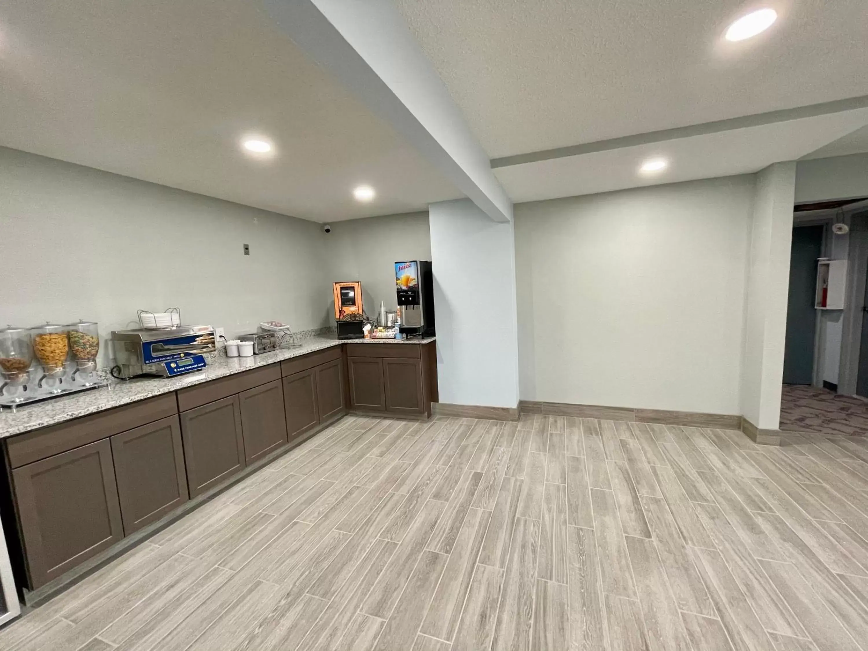 Lobby or reception in Lamoni Inn & Suites Lobby or reception in Lamoni Inn & Suites