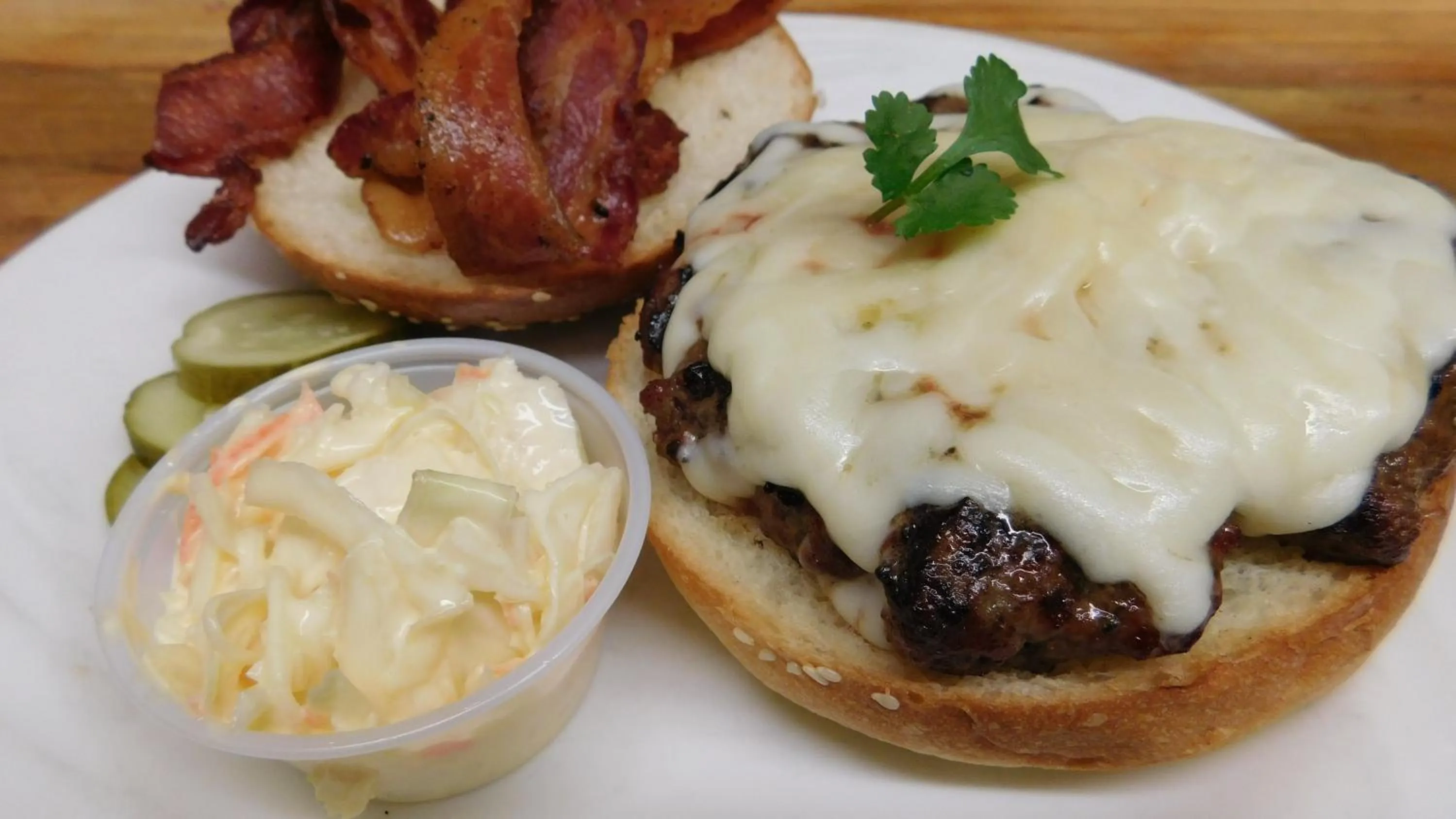 Restaurant/places to eat in West Gate Inn Nyack