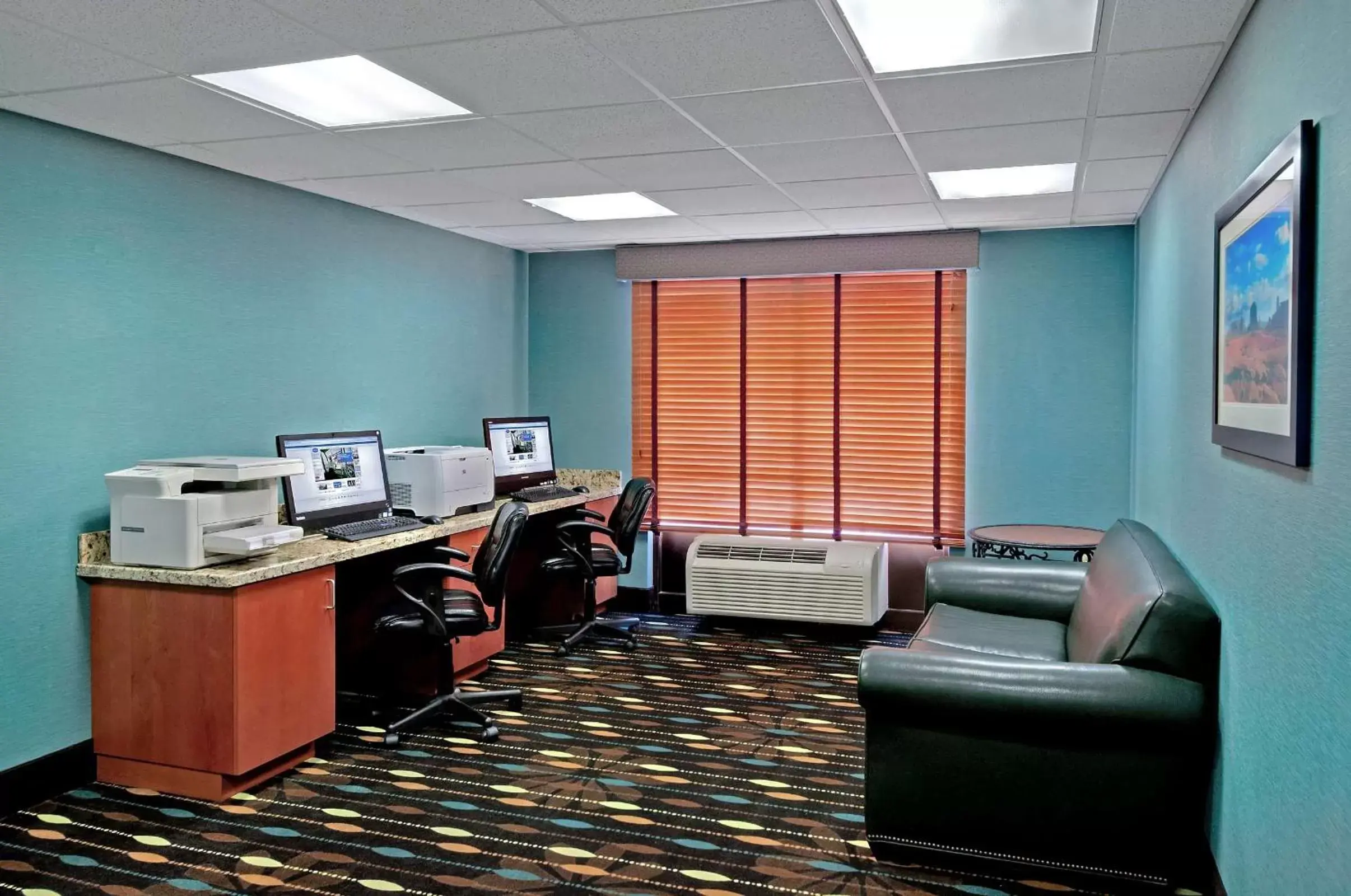 Business facilities in Hampton Inn Lake Havasu City