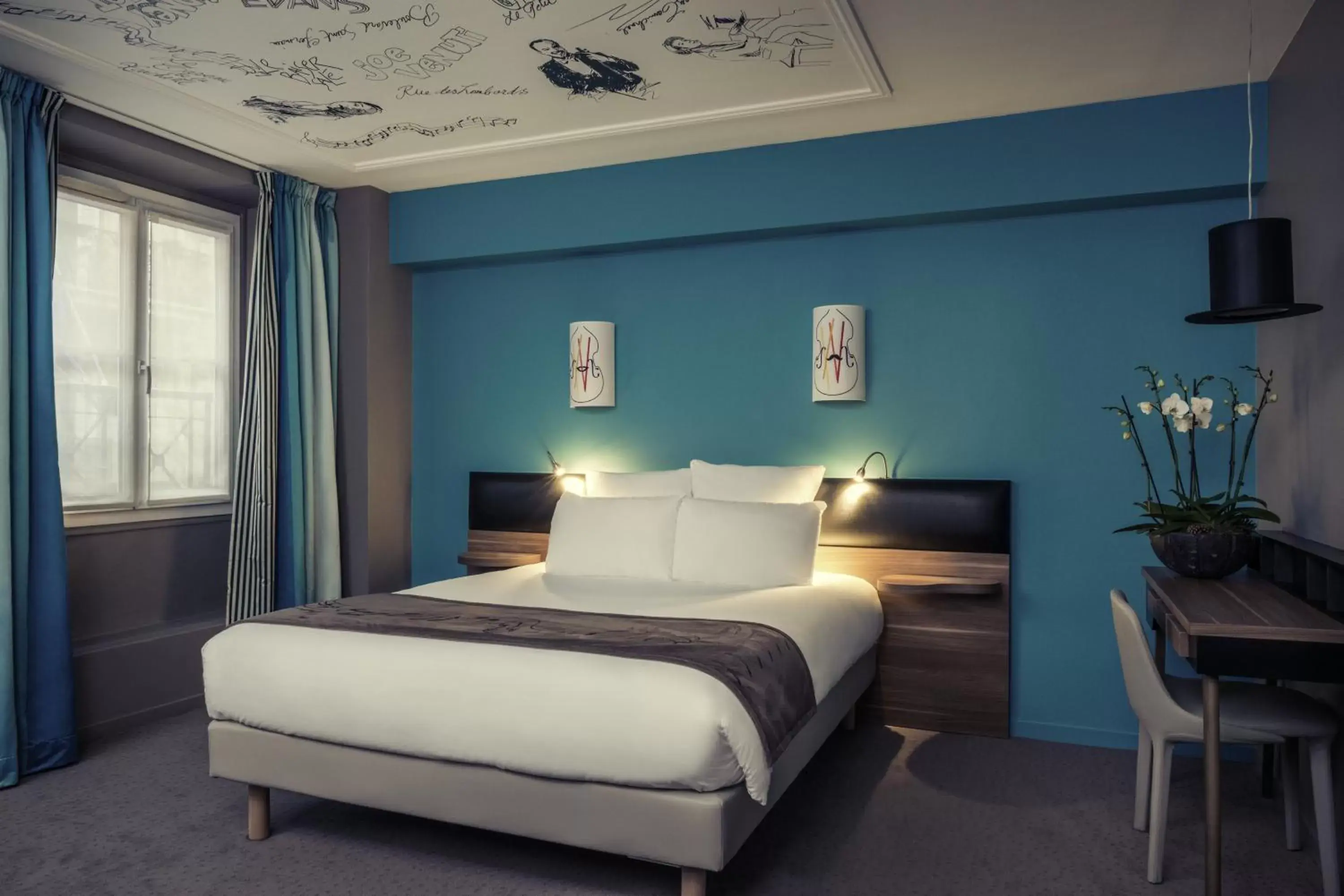 Privilege Room with Sofa Bed in Mercure Paris Opera Grands Boulevards