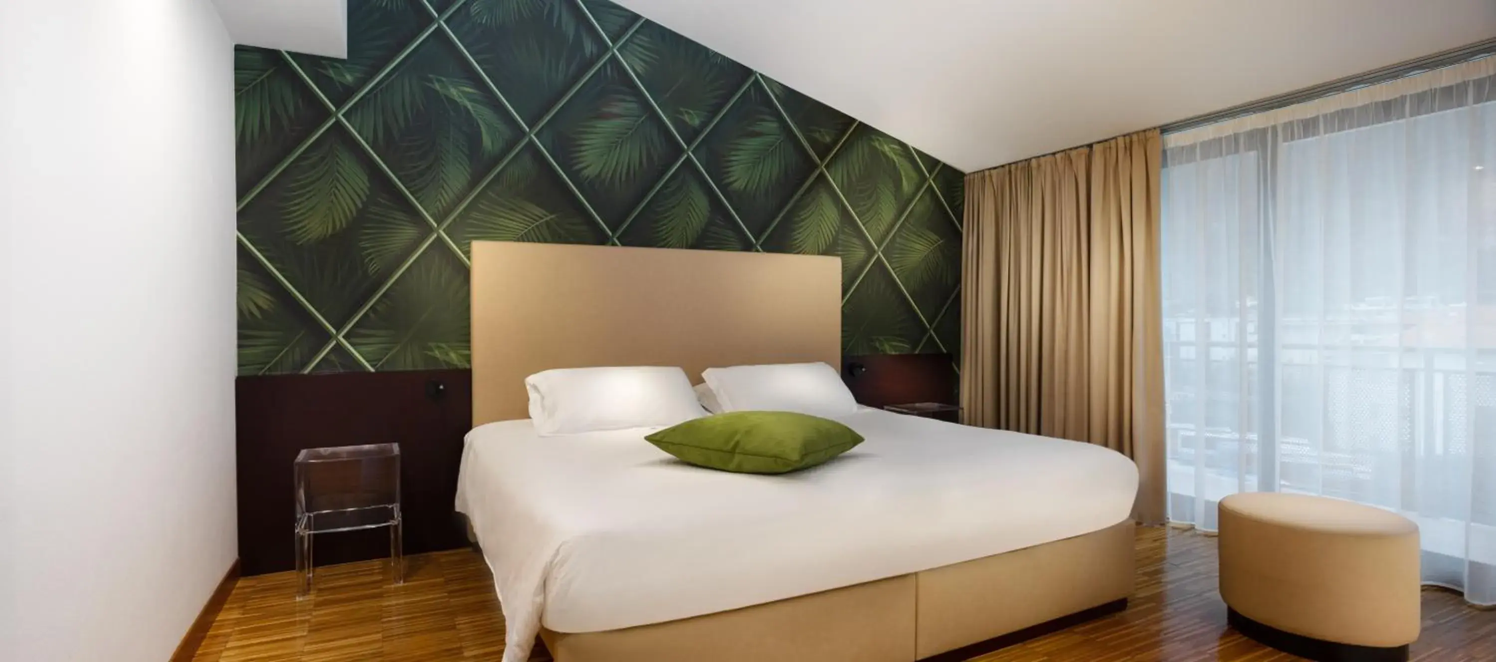 Other, Bed in Astoria Resort