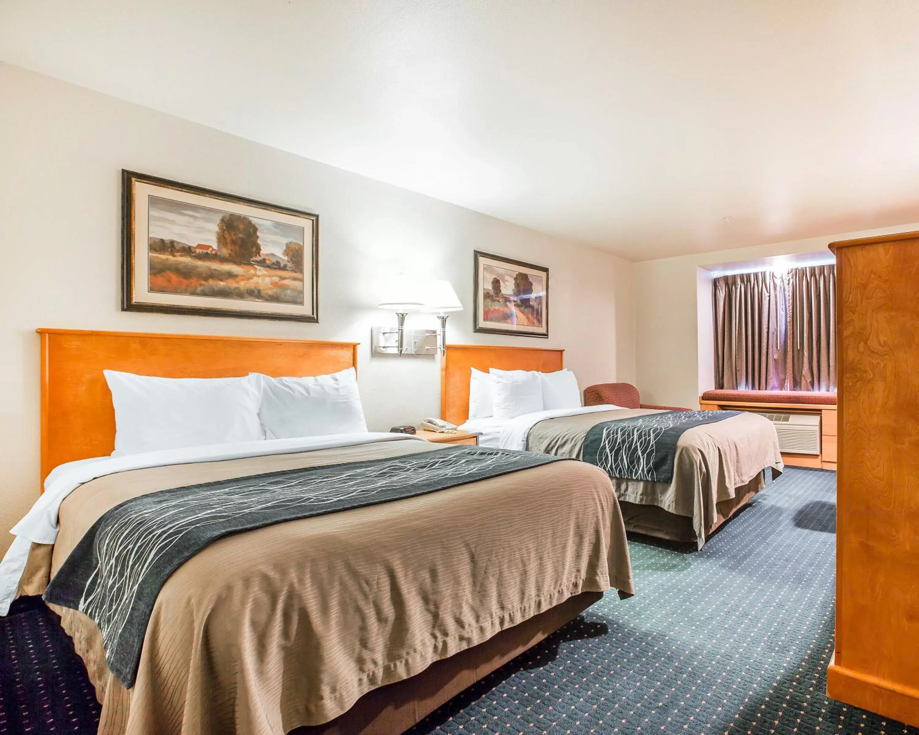 Queen Room with Two Queen Beds - Non-Smoking in Comfort Inn & Suites Salinas