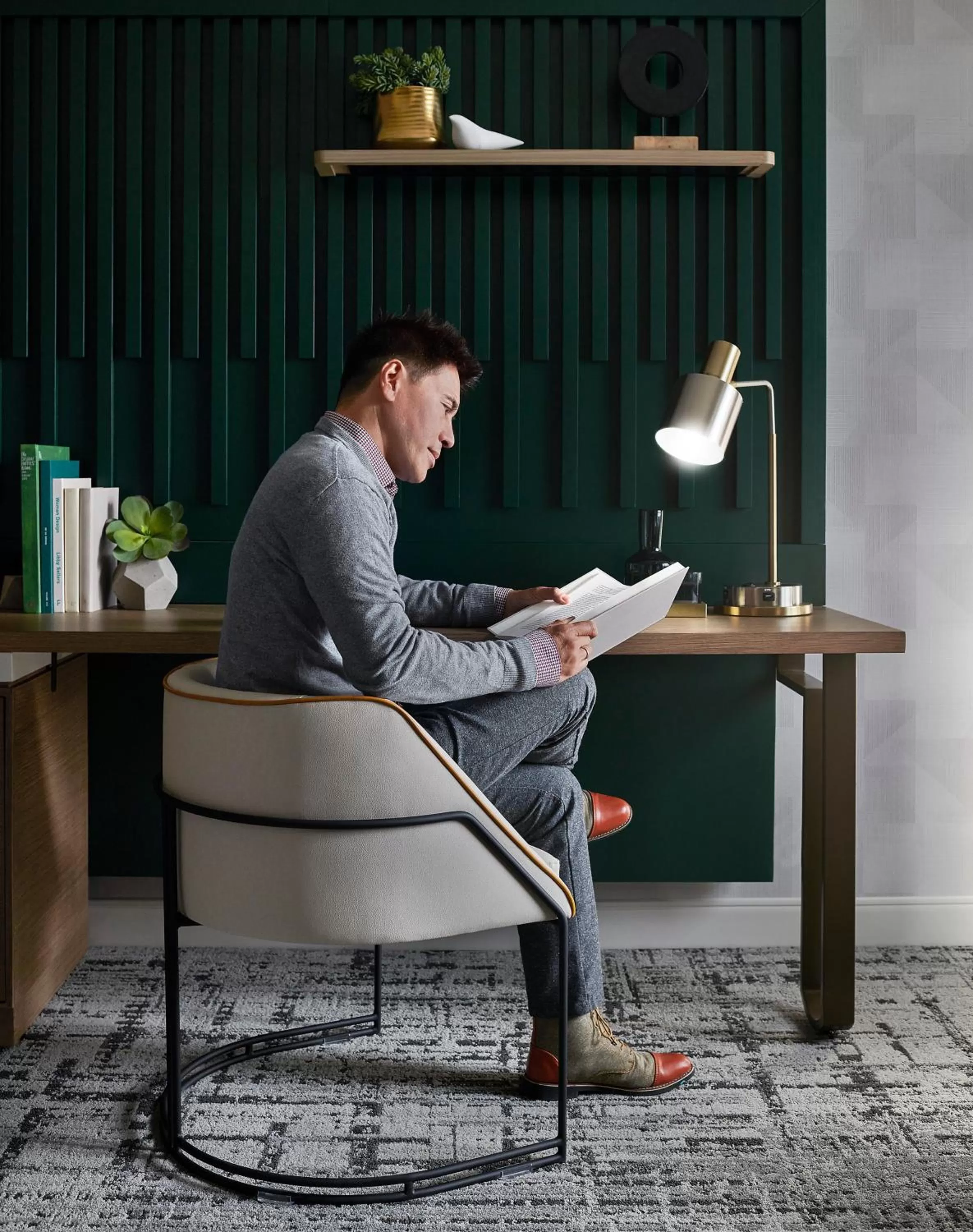 Bedroom in voco Chicago Downtown - Riverwalk by IHG