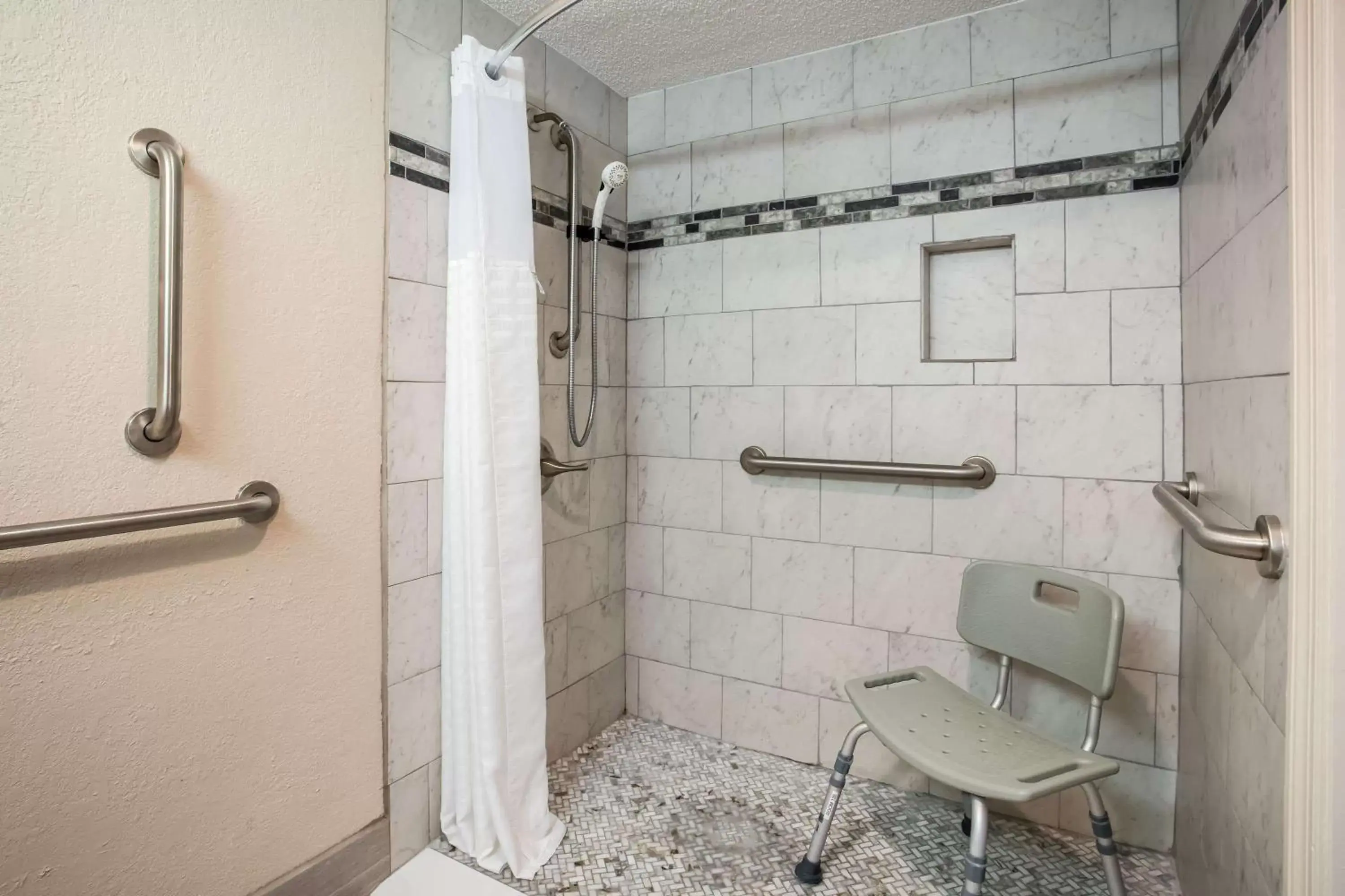 Shower, Bathroom in Super 8 by Wyndham Lake City