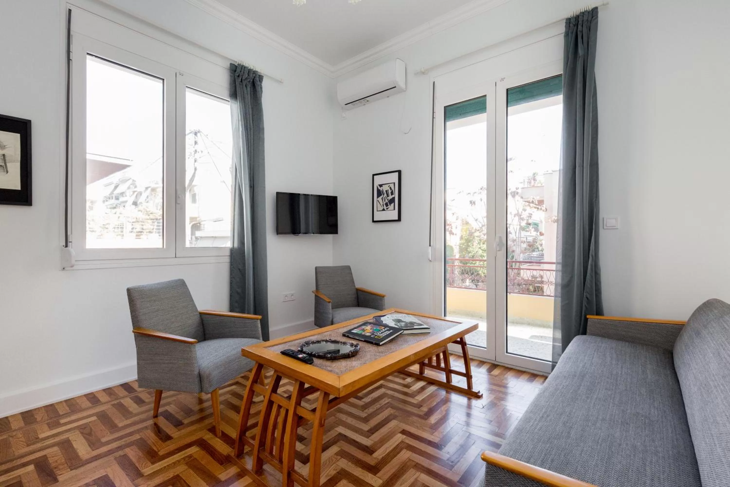 Troon of Athens Apartments