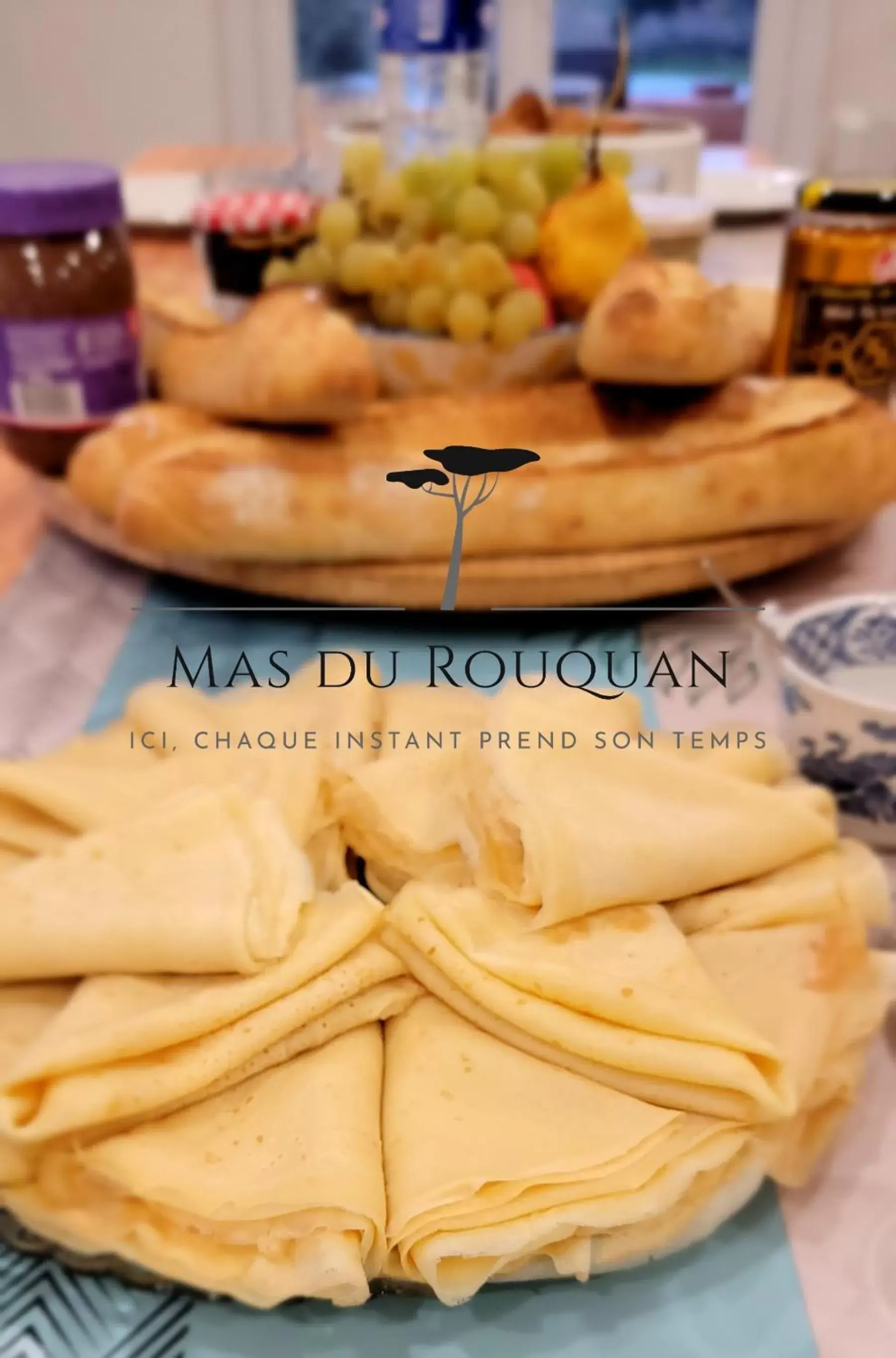 Breakfast in Le Mas du Rouquan