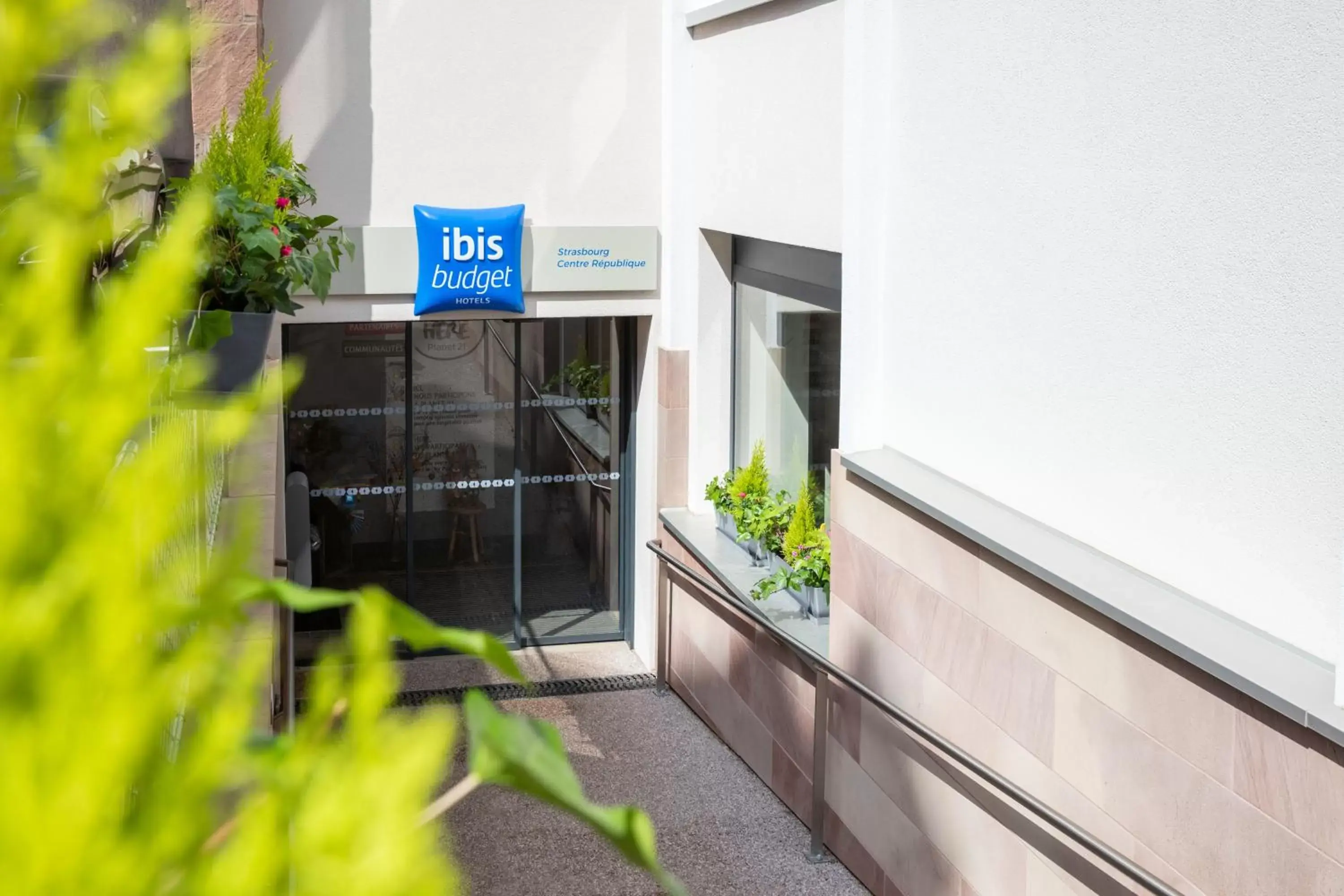 Facade/entrance in ibis budget Strasbourg Centre Republique