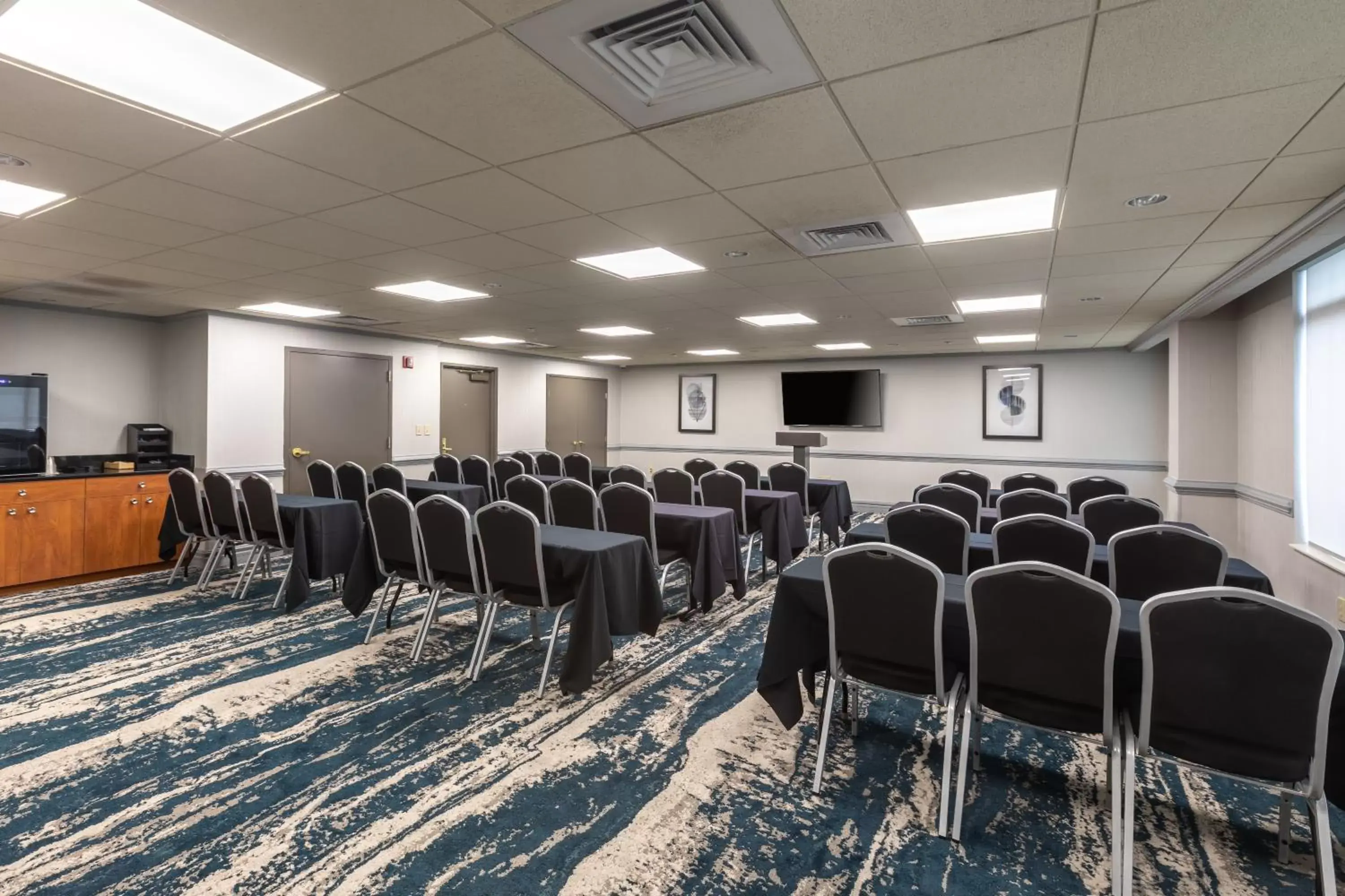 Meeting/conference room in Wingate by Wyndham Charlotte Concord Mills/Speedway
