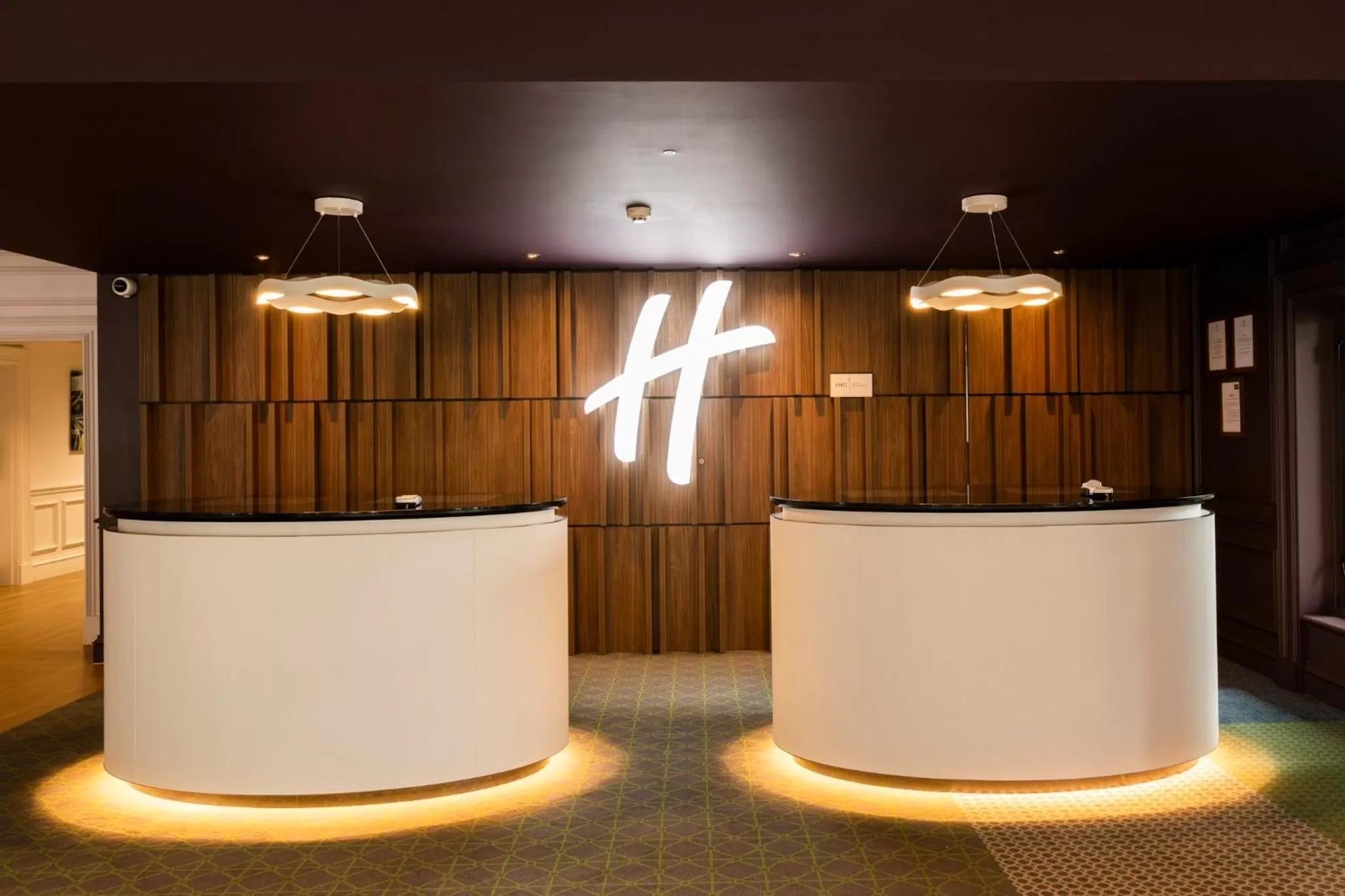 Property building in Holiday Inn Guildford by IHG