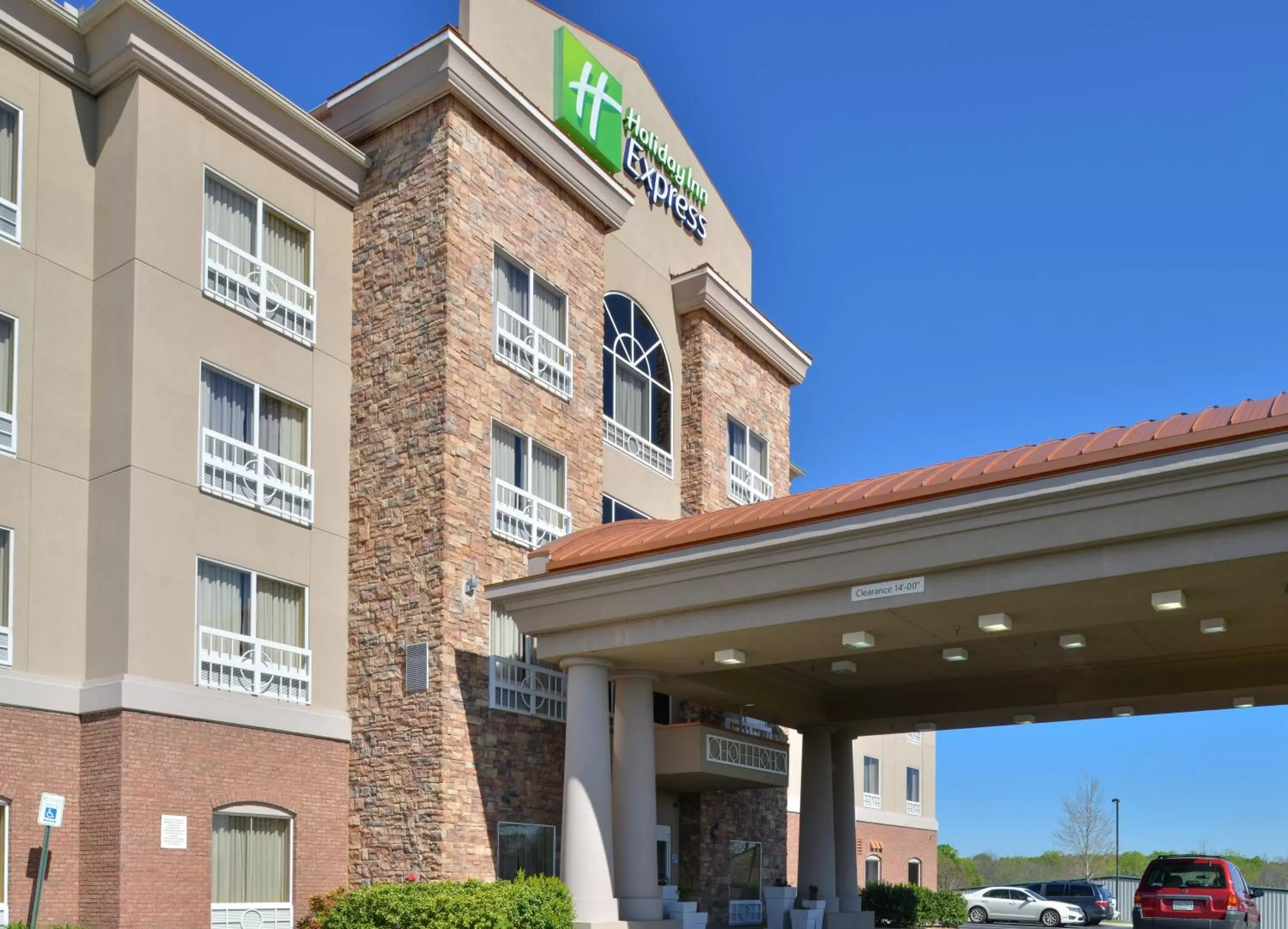 Property Building in Holiday Inn Express Columbia, an IHG Hotel