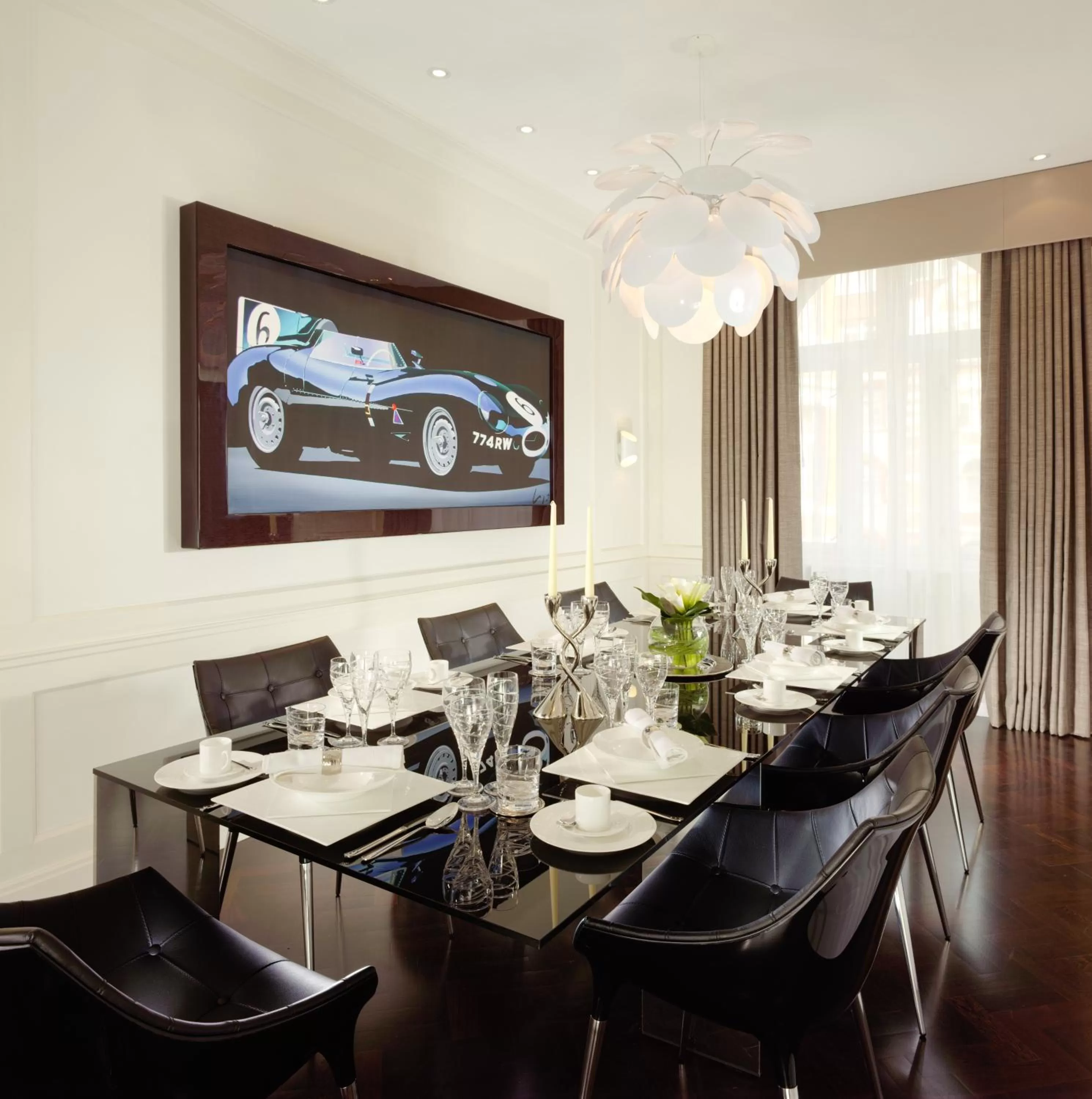 Dining area in Taj 51 Buckingham Gate Suites and Residences