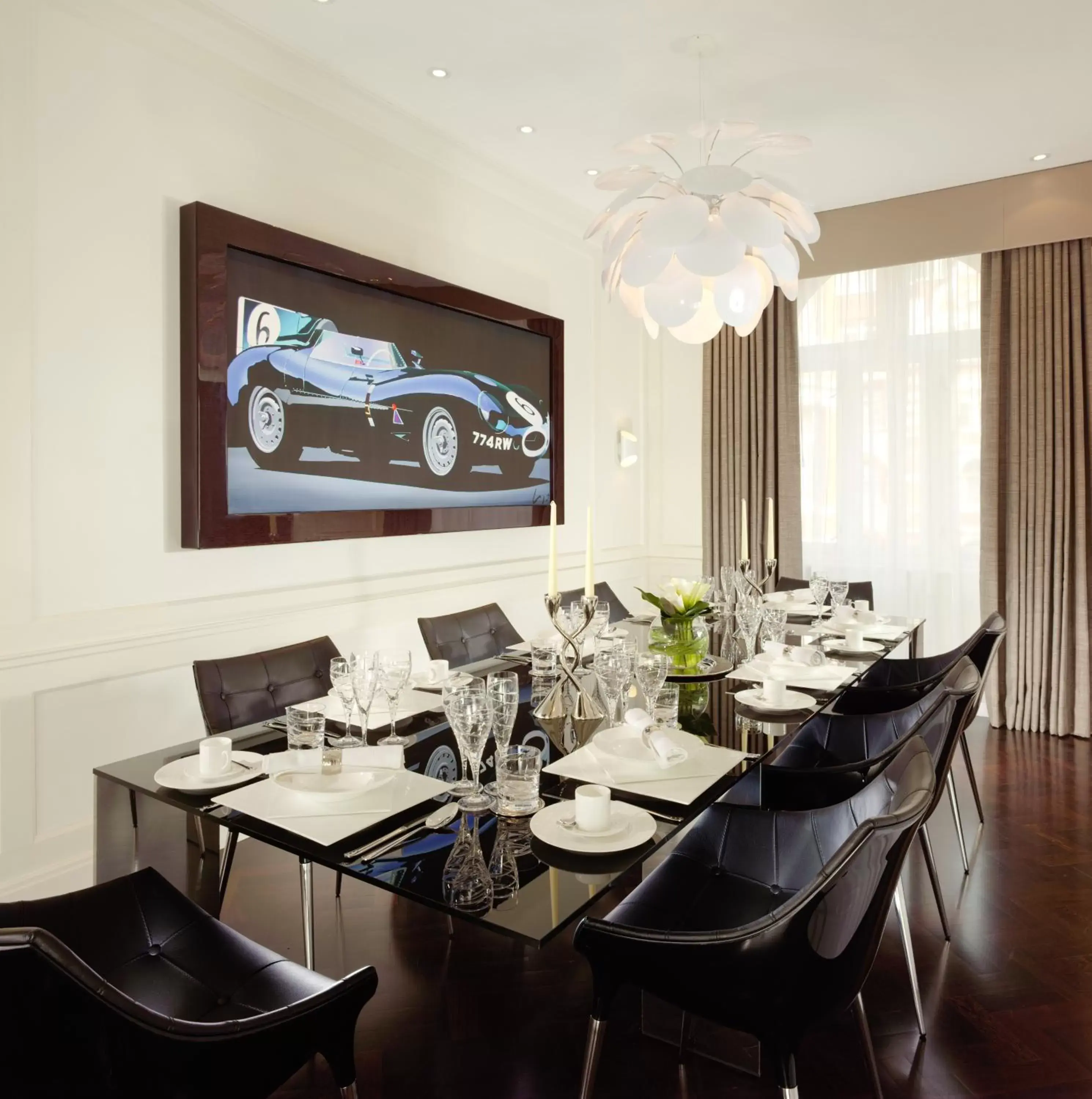 Dining area, Restaurant/Places to Eat in Taj 51 Buckingham Gate Suites and Residences