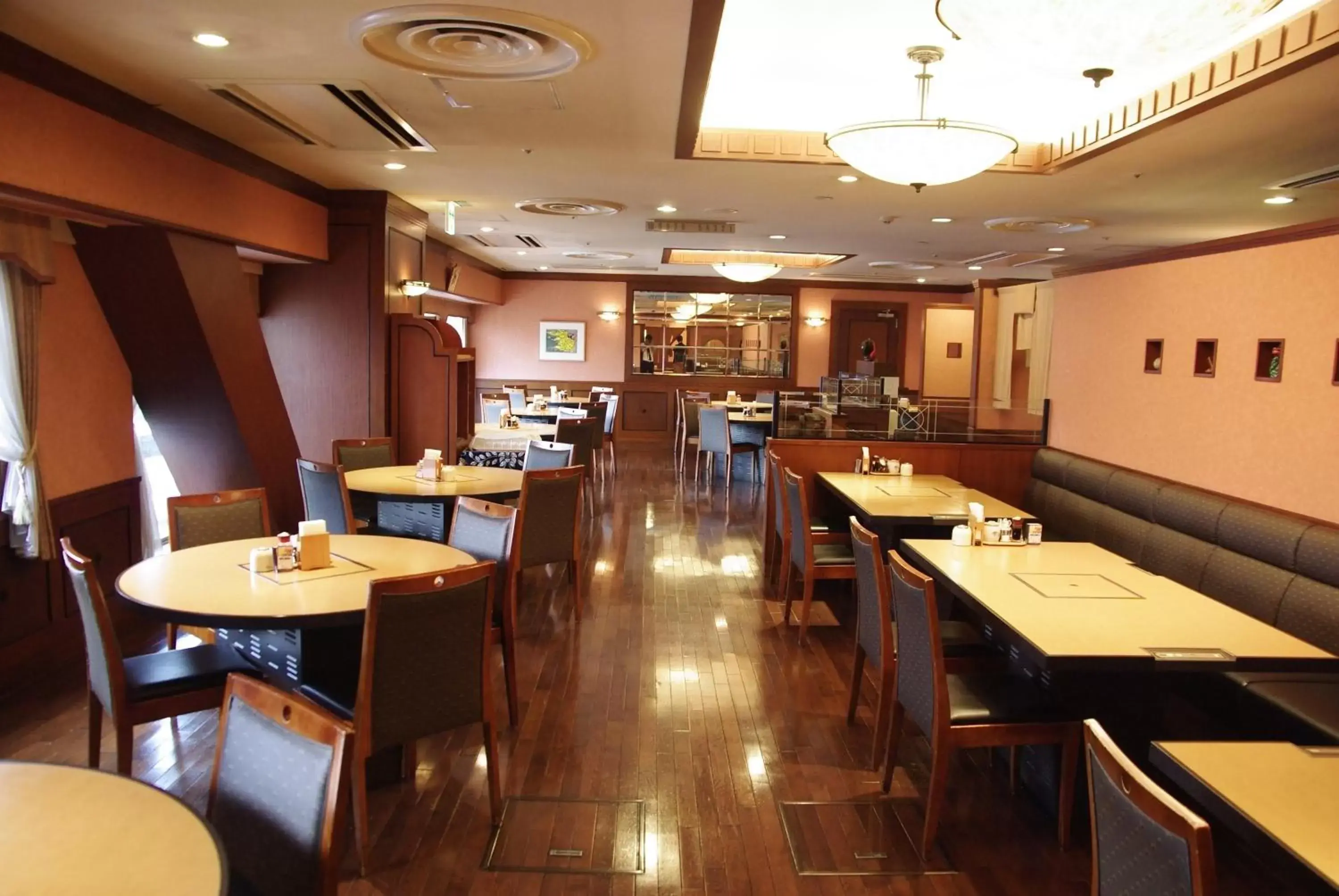 Restaurant/places to eat in Hida Takayama Washington Hotel Plaza Restaurant/places to eat in Hida Takayama Washington Hotel Plaza