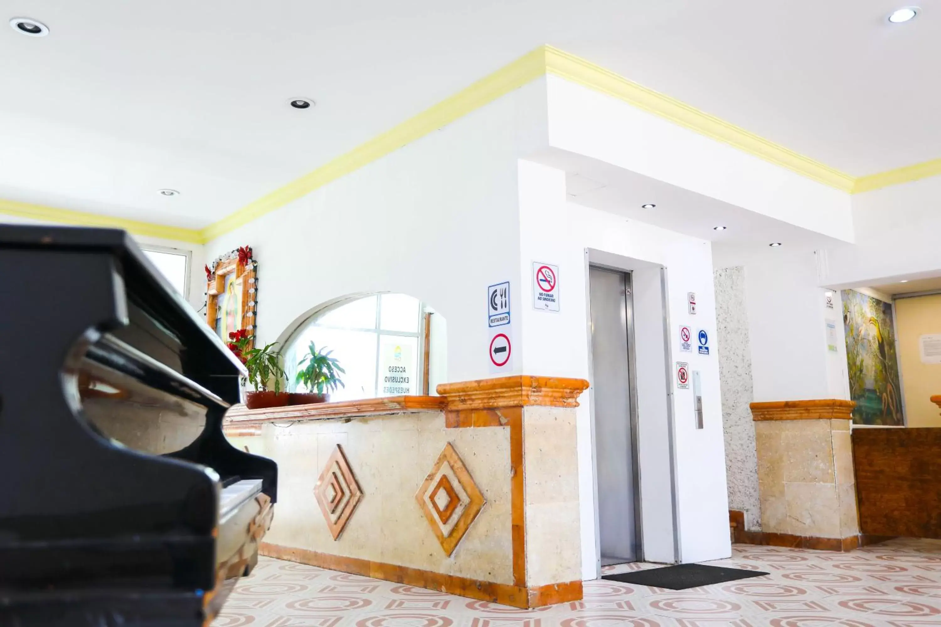 Lobby or reception, Lobby/Reception in Hotel Caribe Internacional Cancun