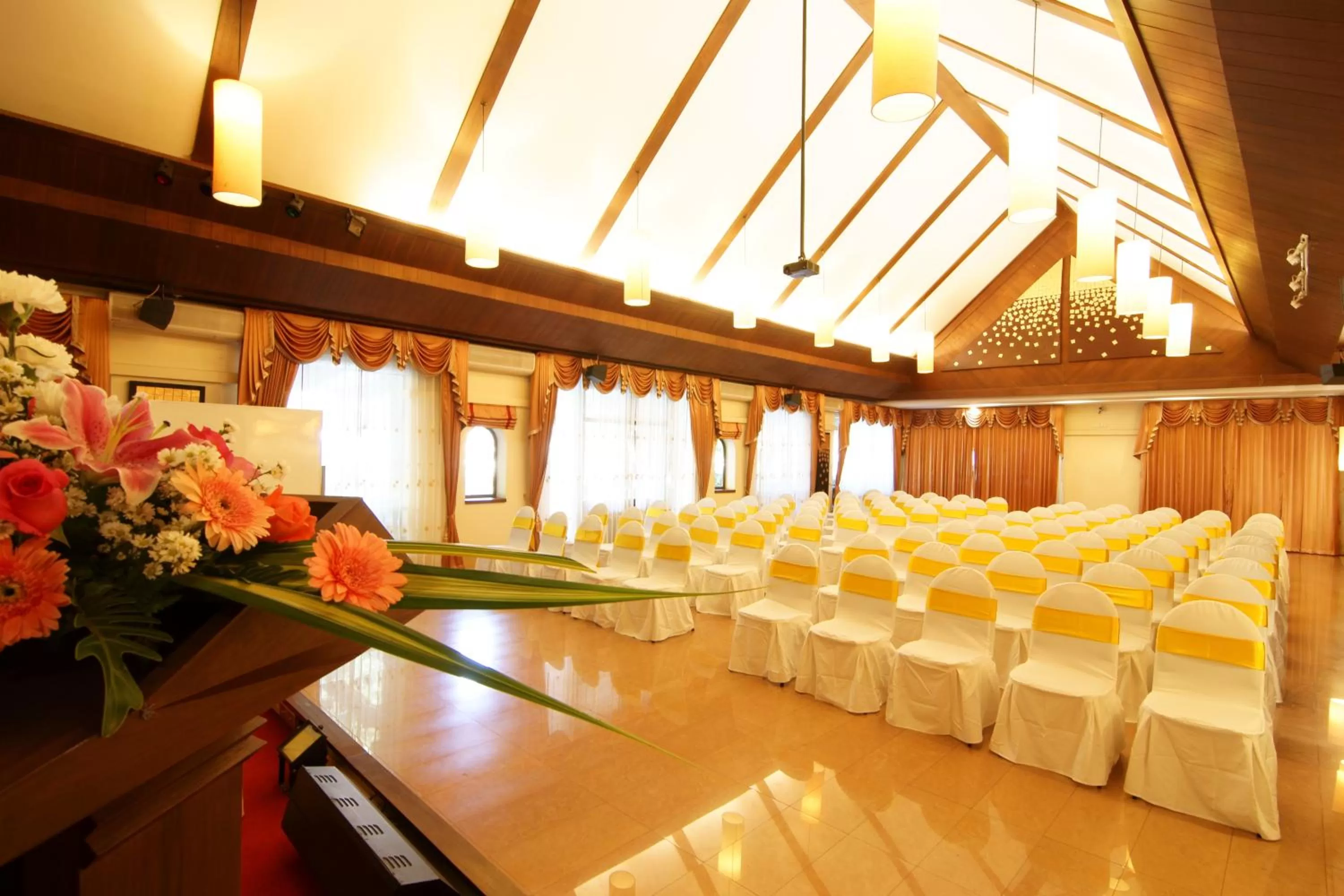 Business facilities in Laluna Hotel And Resort, Chiang Rai