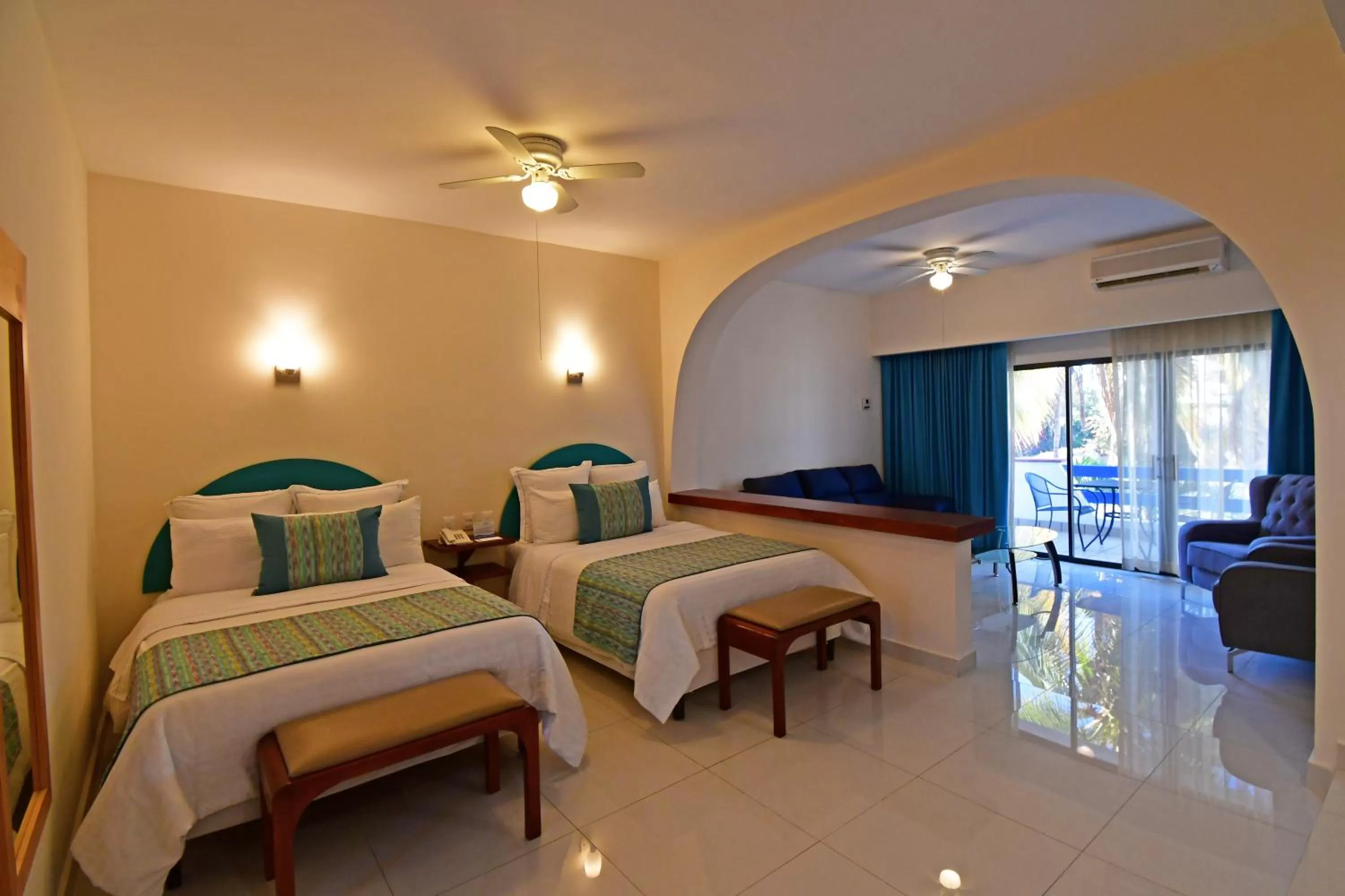 Photo of the whole room, Bed in The Westmarine Waterfront Hotel